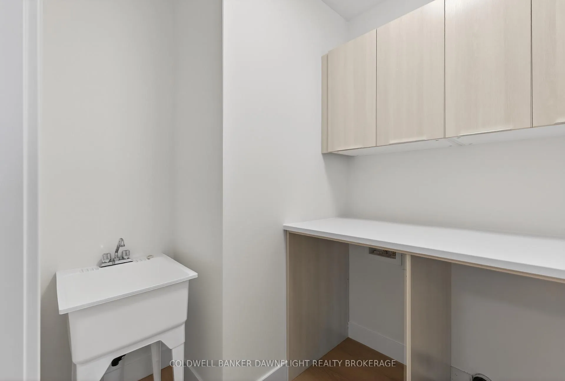 Photo 17 of 60 Moonlight Court, Central Huron, Clinton — HOMEH