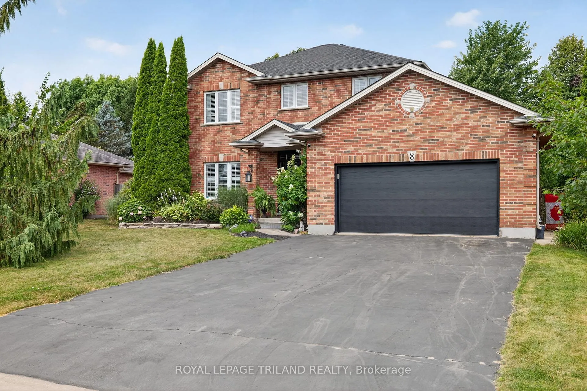 Photo 1 of 8 Wingreen Lane, Middlesex Centre, Kilworth — HOMEH