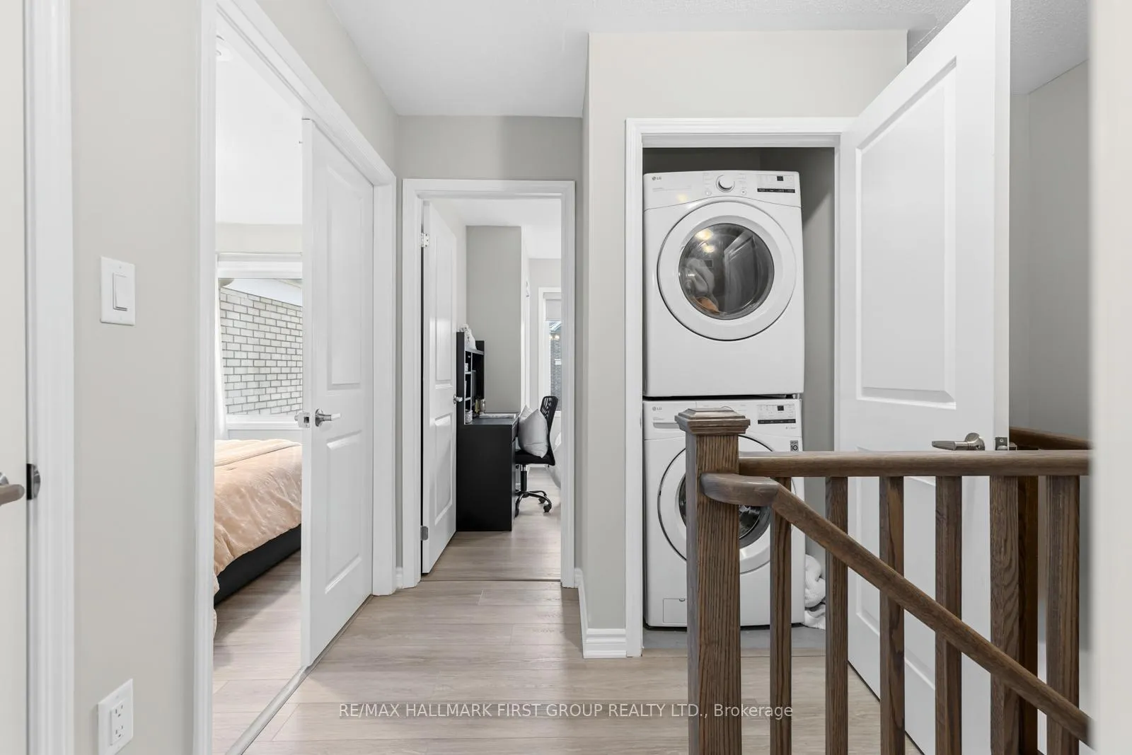 Photo 10 of 3359 Thunderbird Promenade, Pickering, Rural Pickering — HOMEH