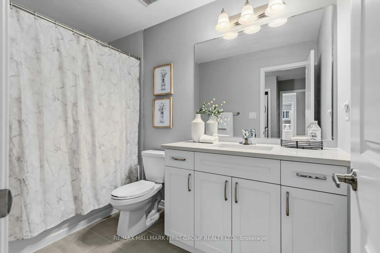 Photo 15 of 3359 Thunderbird Promenade, Pickering, Rural Pickering — HOMEH