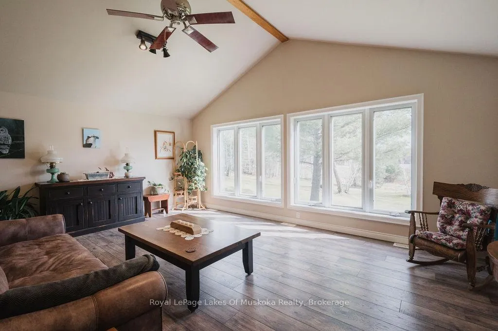 Photo 9 of 96 North Street, Magnetawan — HOMEH