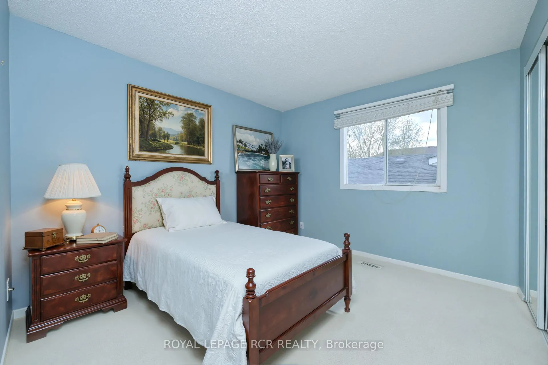 Photo 13 of 55 Second Street, Orangeville — HOMEH