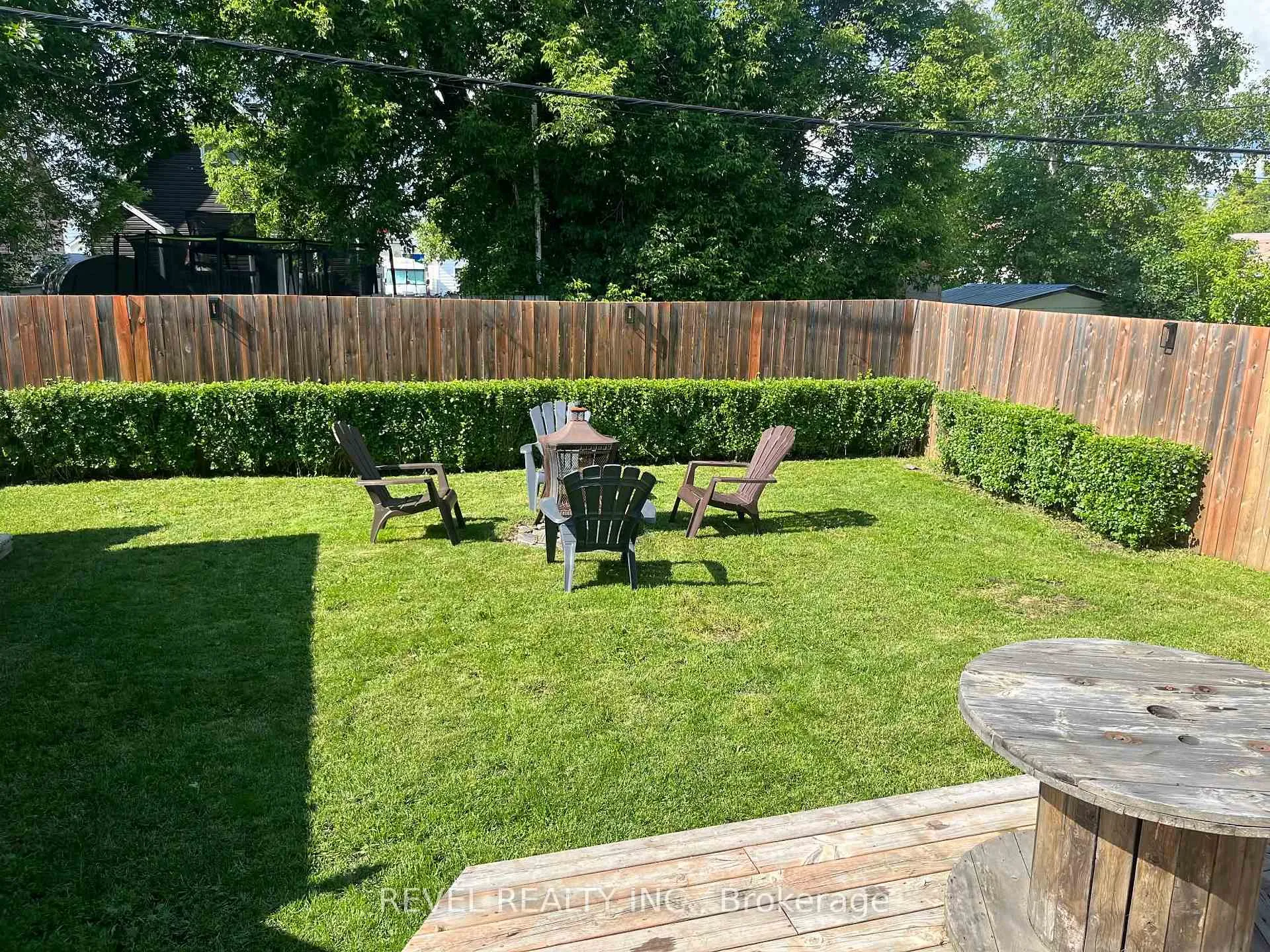 Photo 3 of 104 Cecil Avenue, Timmins, SP - Main Area — HOMEH