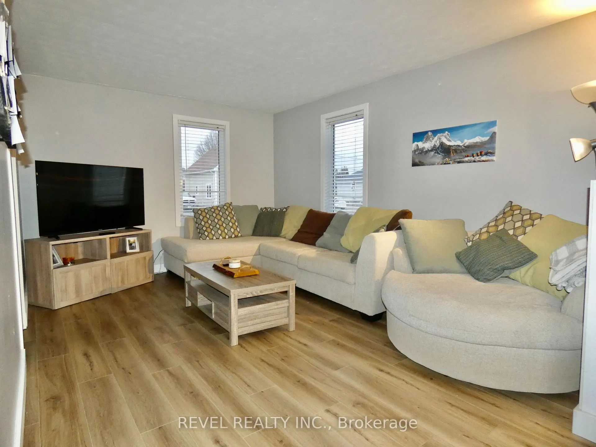Photo 11 of 104 Cecil Avenue, Timmins, SP - Main Area — HOMEH