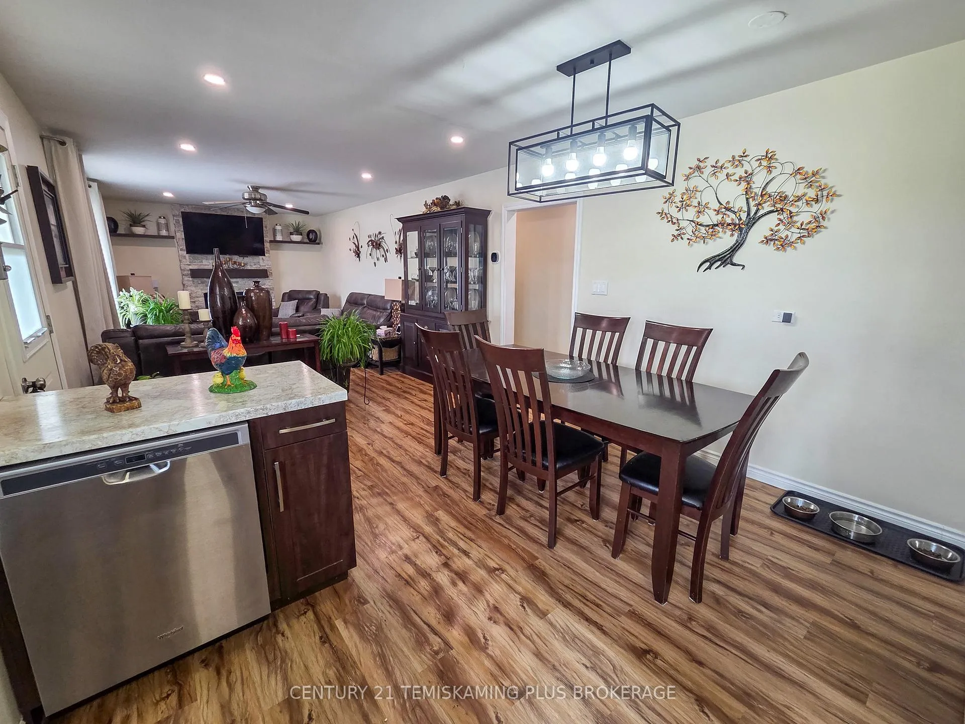 Photo 4 of 8 Browns Road, Englehart — HOMEH
