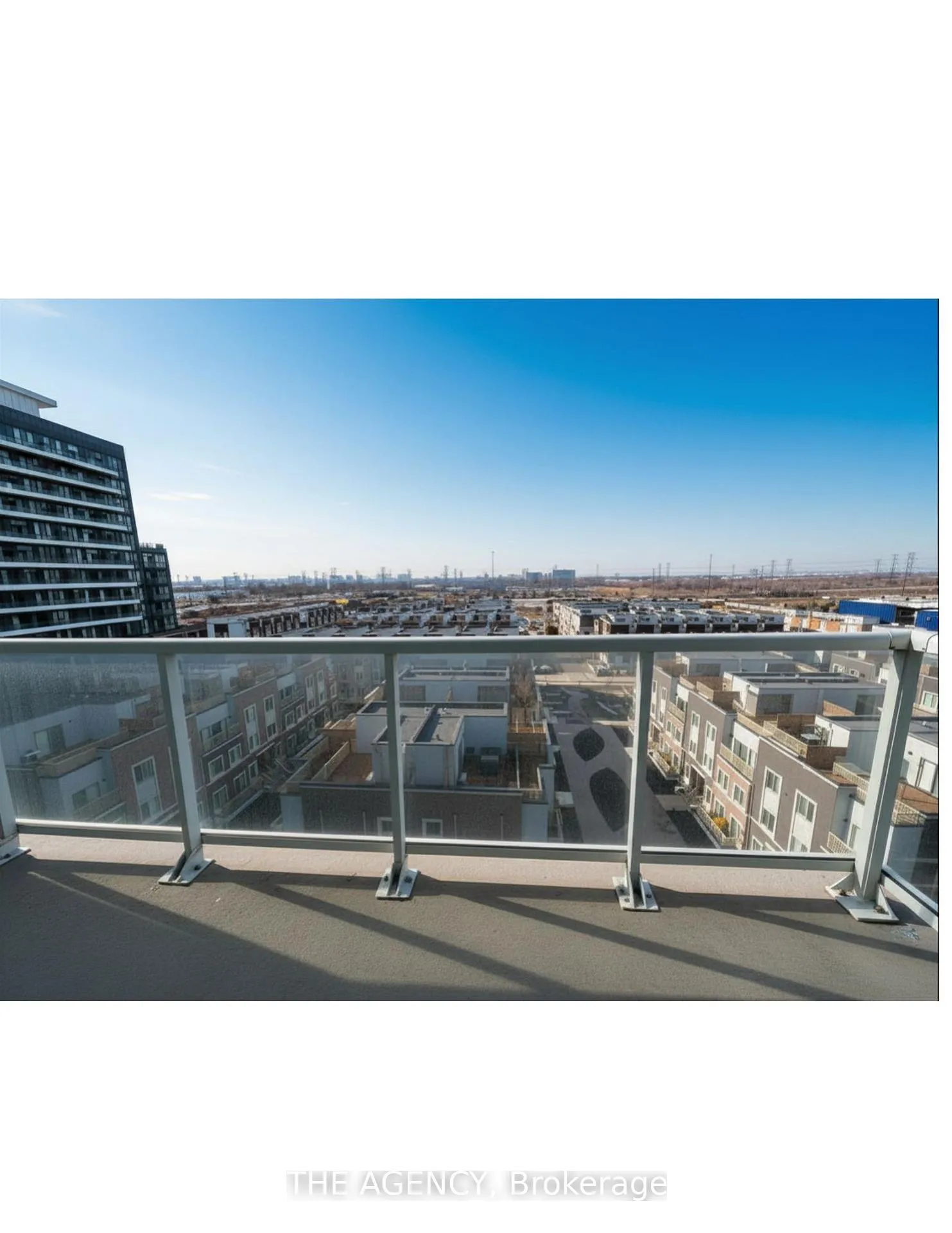 Photo 13 of Unit 805, 38 Honeycrisp Crescent, Vaughan, Vaughan Corporate Centre — HOMEH