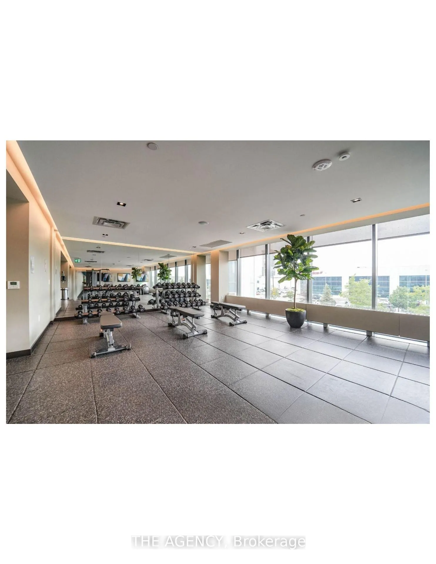 Photo 15 of Unit 805, 38 Honeycrisp Crescent, Vaughan, Vaughan Corporate Centre — HOMEH
