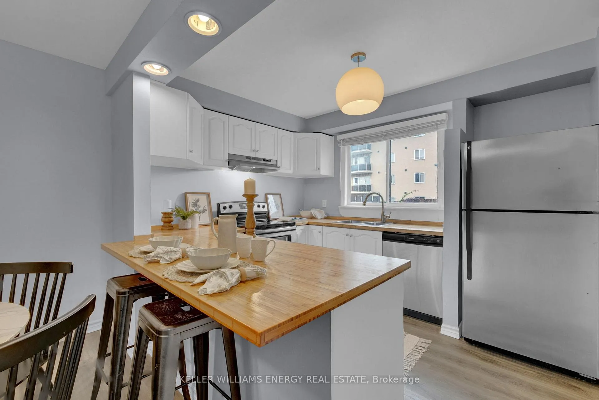 Photo 9 of Unit Unit#20, 960 Glen Street, Oshawa, Lakeview — HOMEH