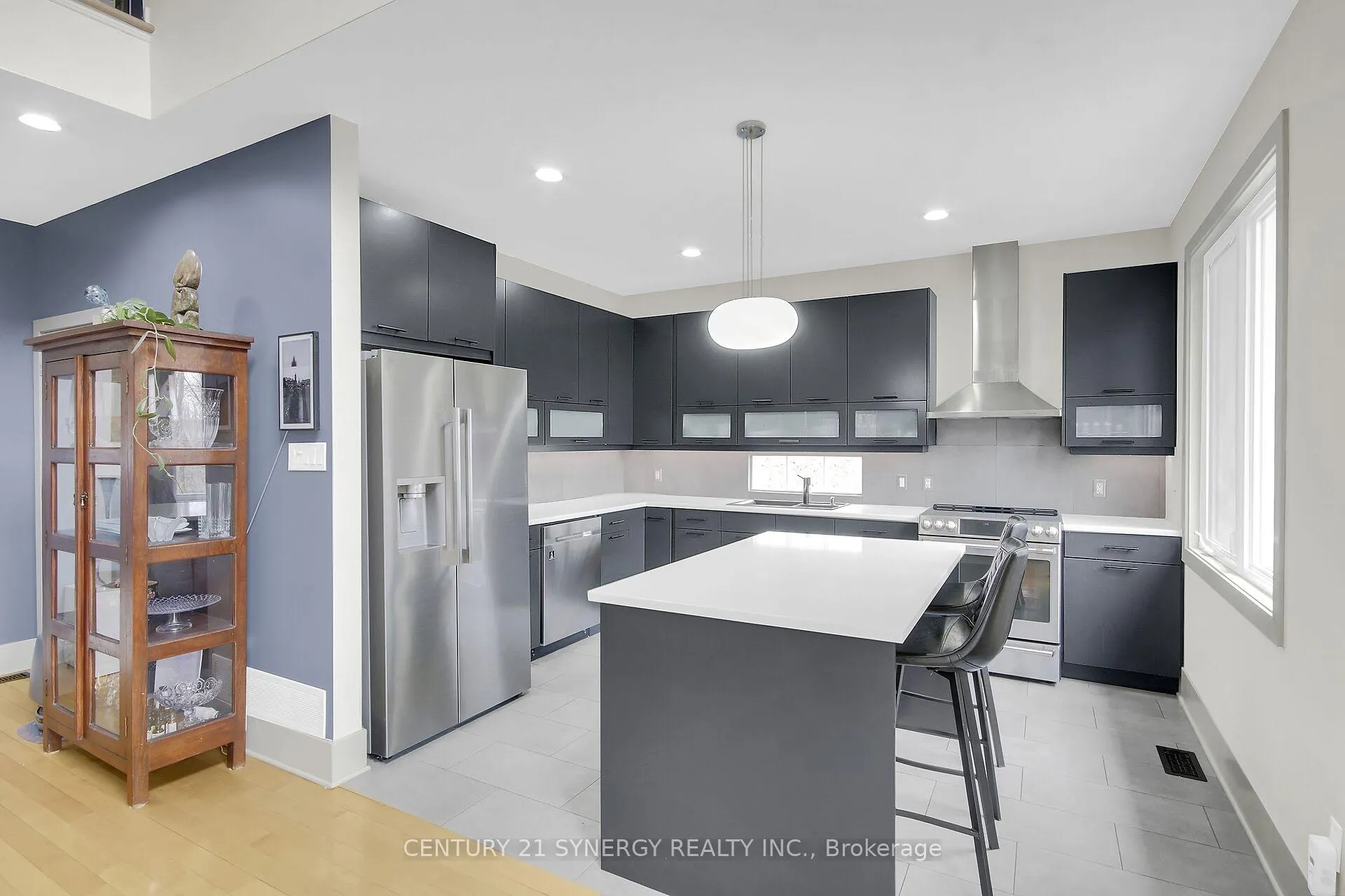 Photo 17 of 124 Constance Creek Drive, Ottawa, Dunrobin Shores — HOMEH