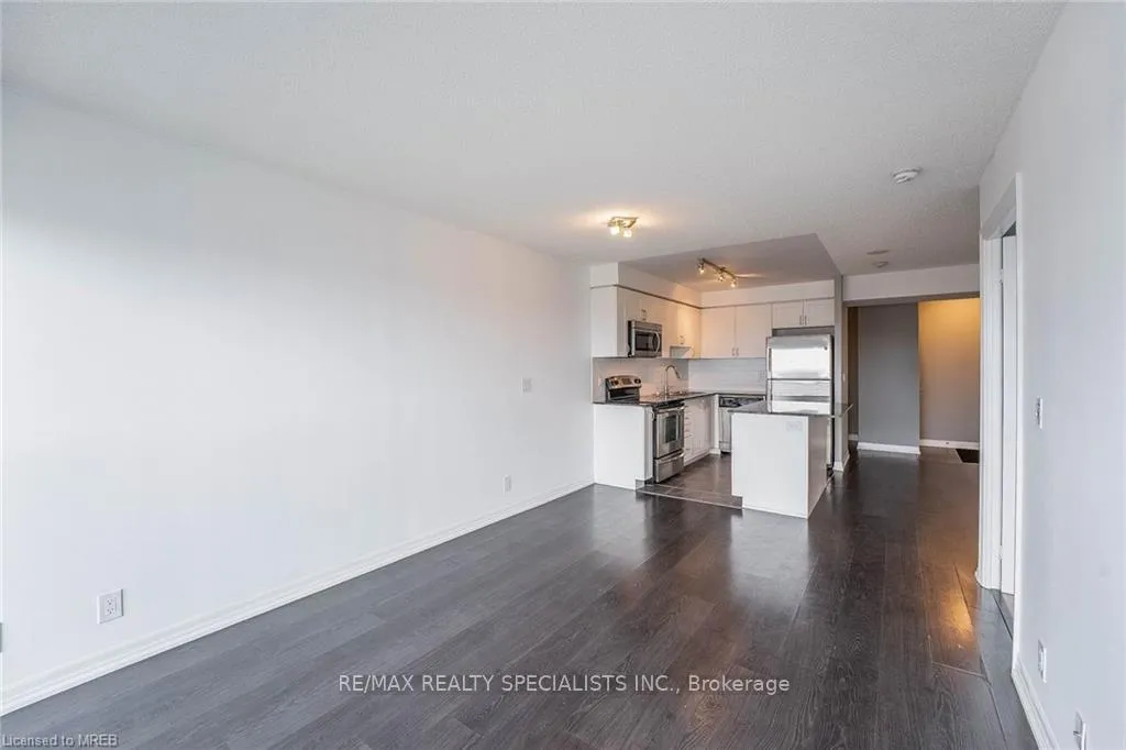 Photo 3 of Unit 705, 1940 Ironstone Drive, Burlington, Uptown — HOMEH