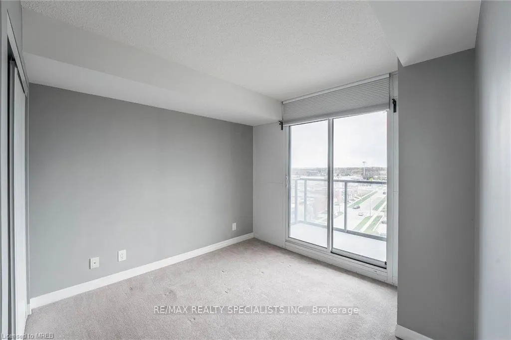 Photo 5 of Unit 705, 1940 Ironstone Drive, Burlington, Uptown — HOMEH