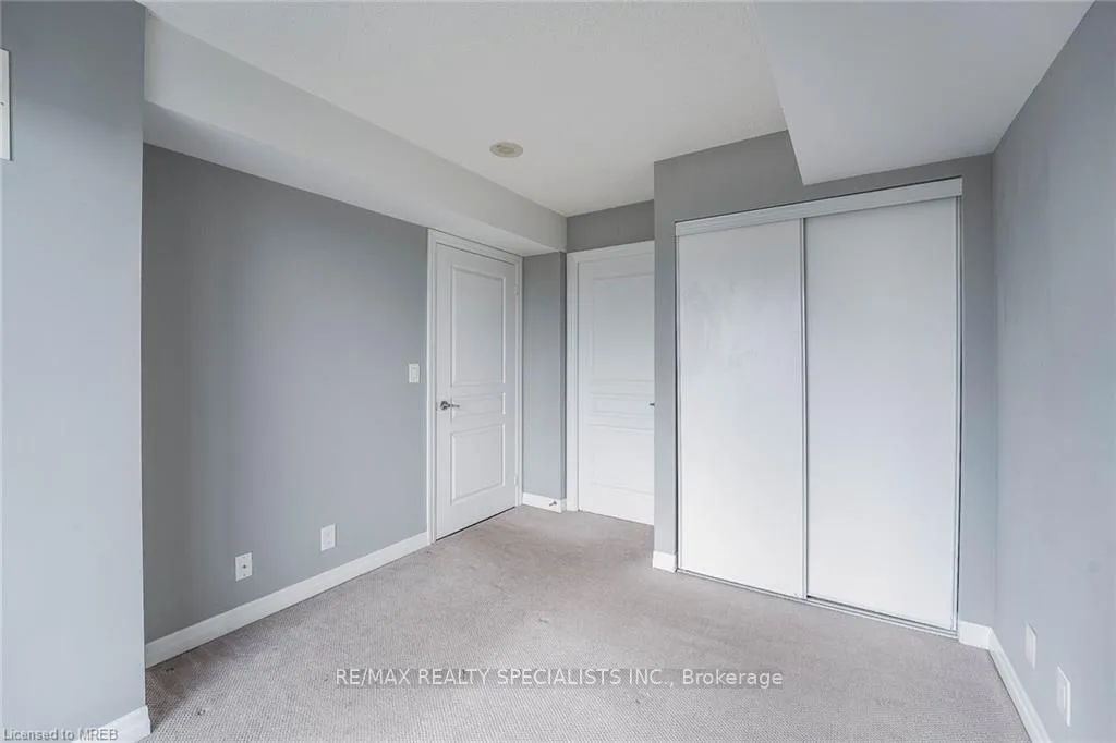 Photo 7 of Unit 705, 1940 Ironstone Drive, Burlington, Uptown — HOMEH