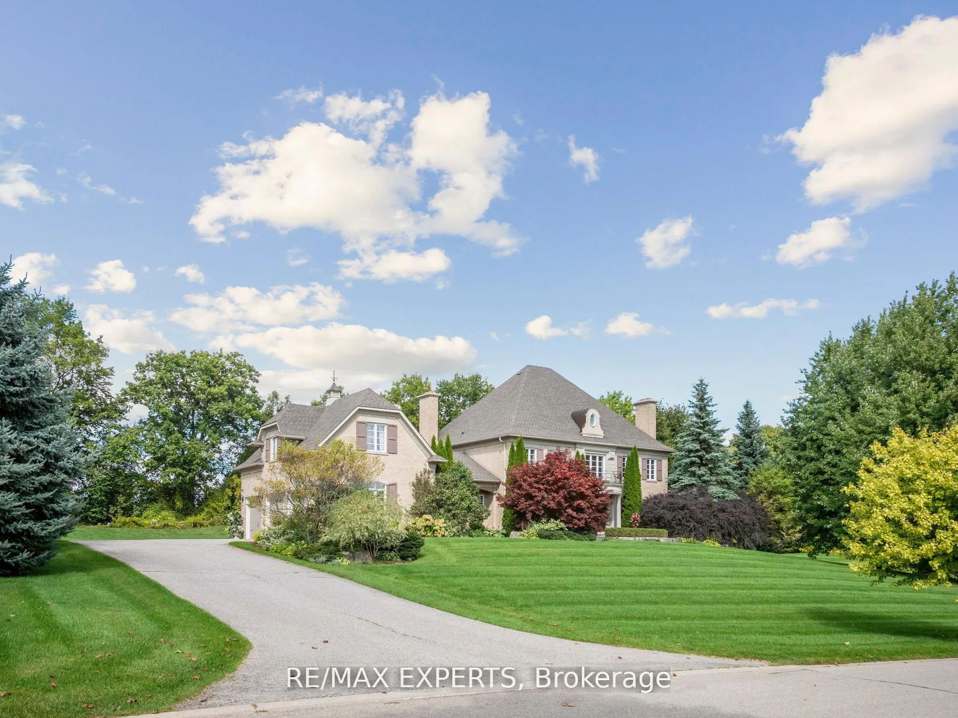 Photo of 105 Eden Vale Drive S