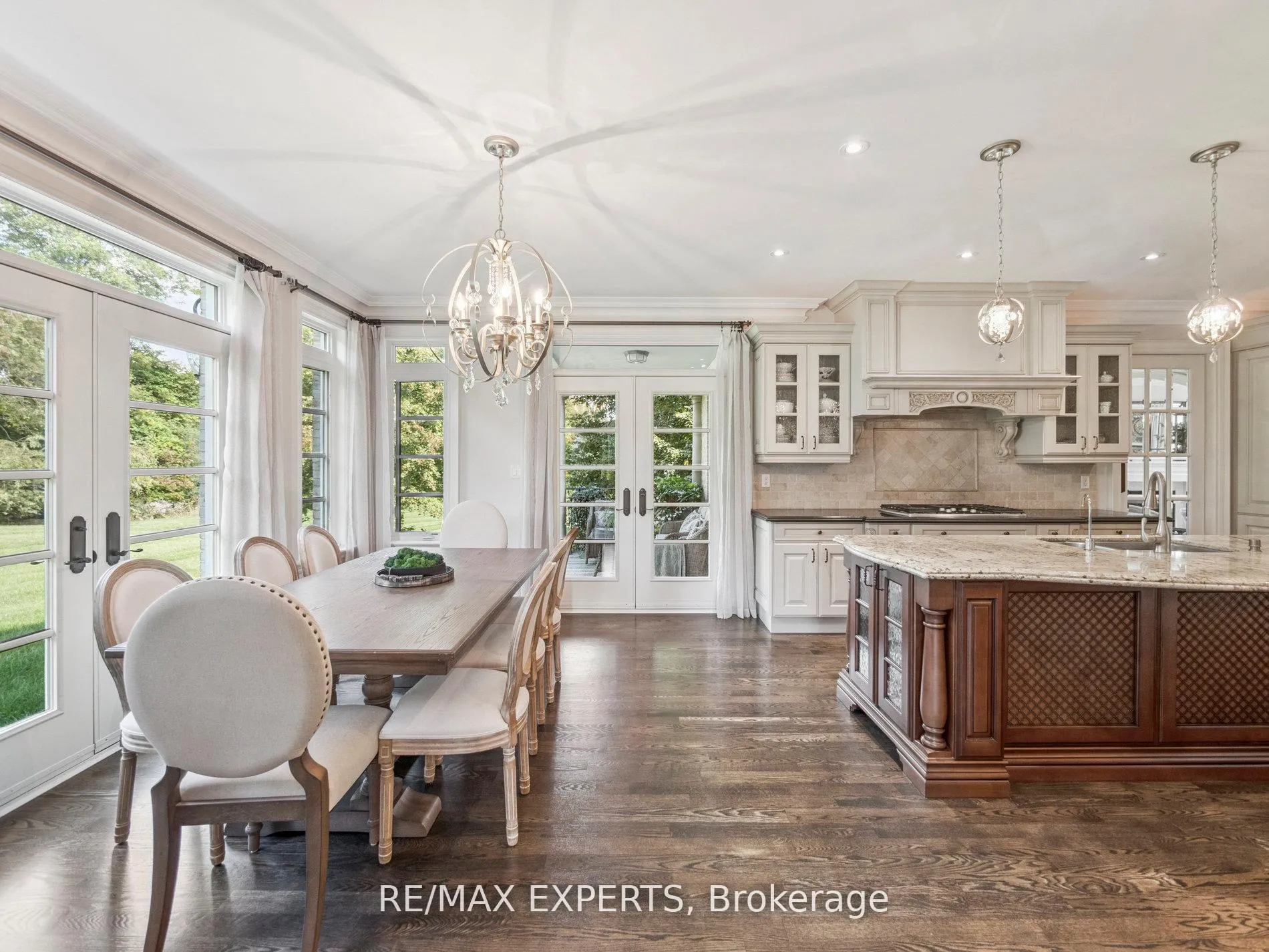 Photo 12 of 105 Eden Vale Drive S, King, Rural King — HOMEH