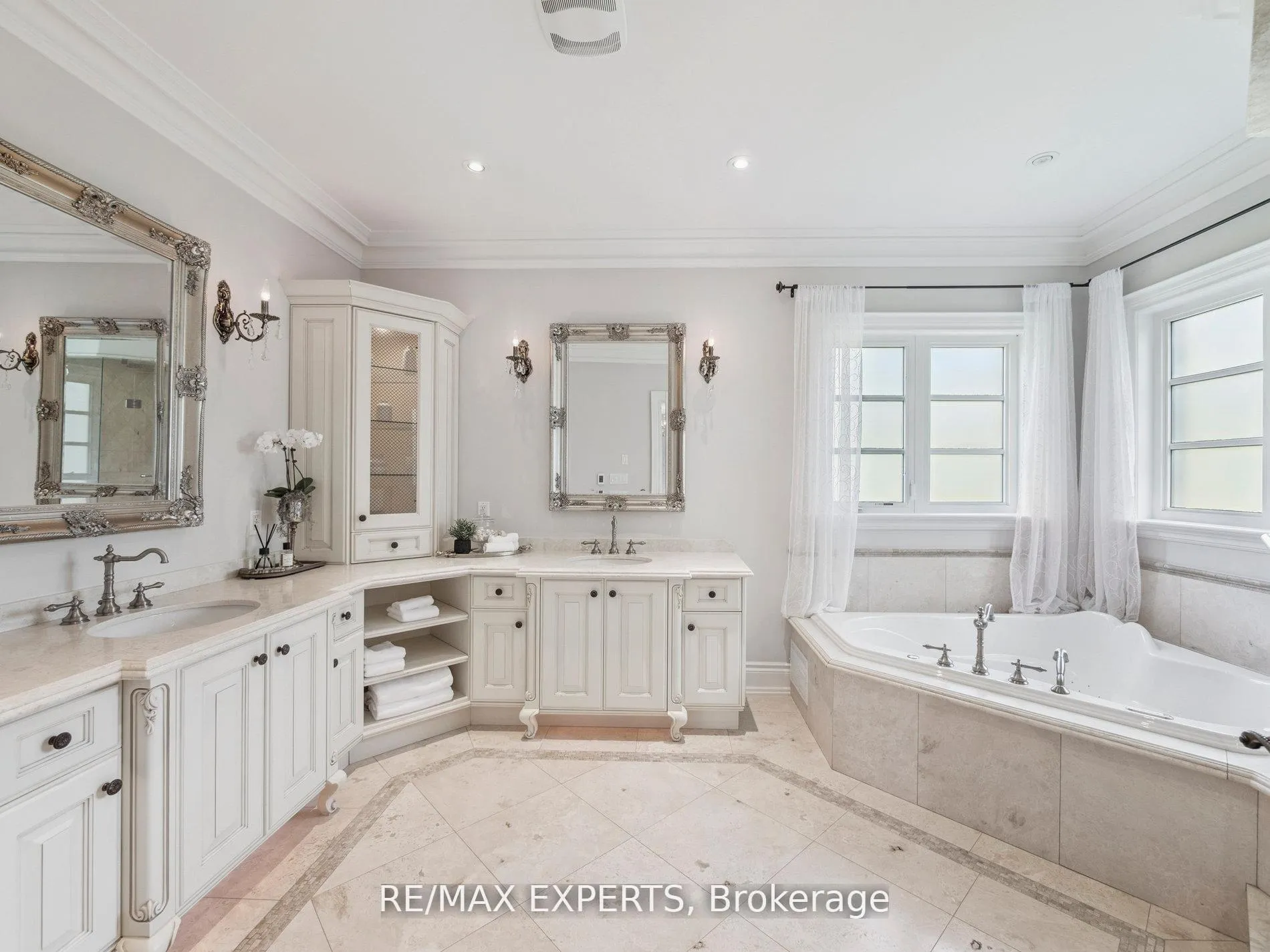Photo 22 of 105 Eden Vale Drive S, King, Rural King — HOMEH