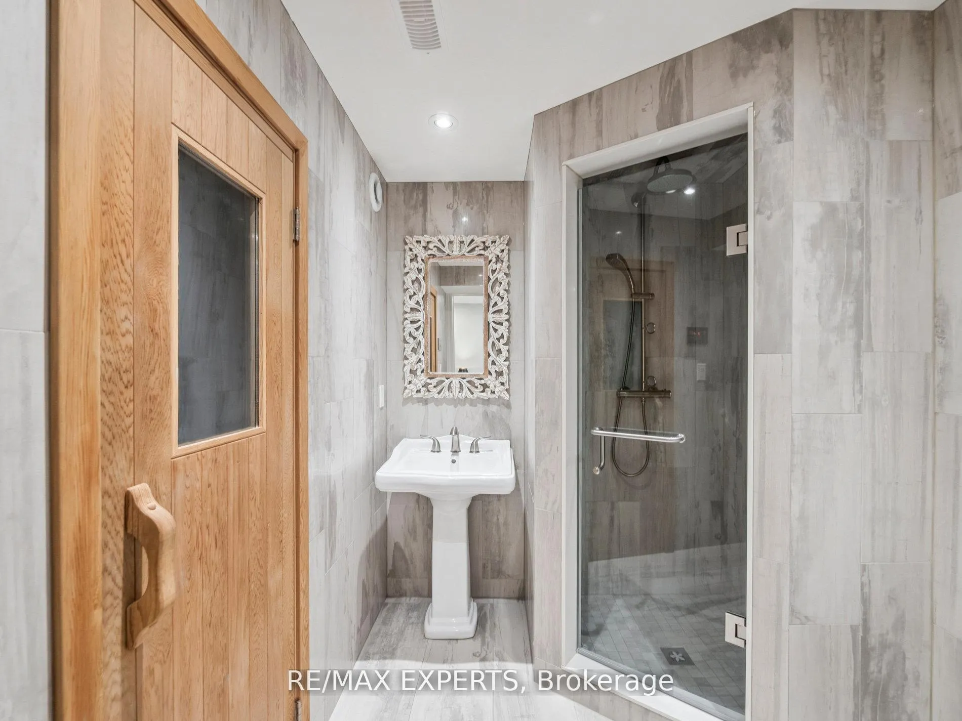 Photo 41 of 105 Eden Vale Drive S, King, Rural King — HOMEH