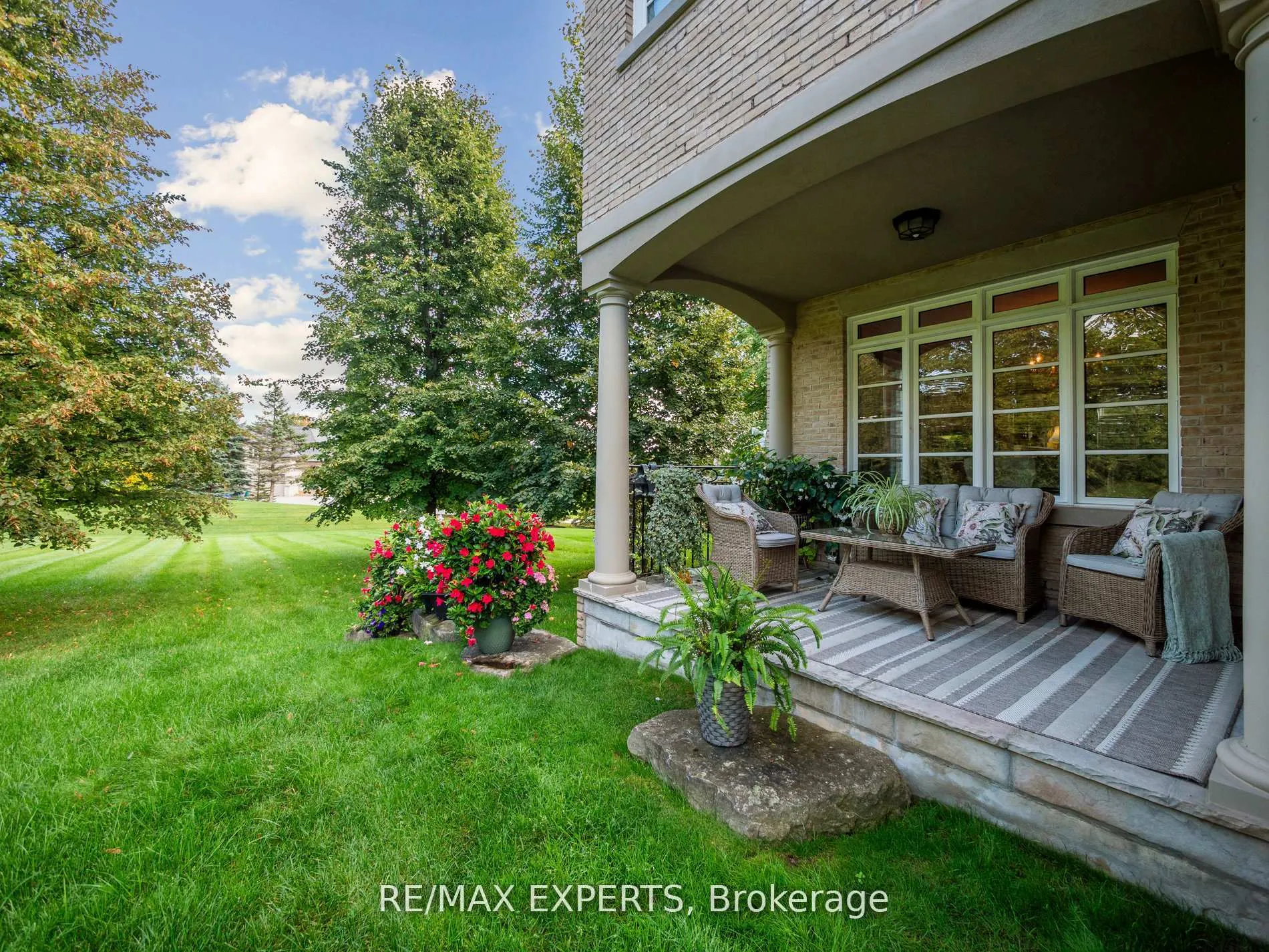Photo 48 of 105 Eden Vale Drive S, King, Rural King — HOMEH
