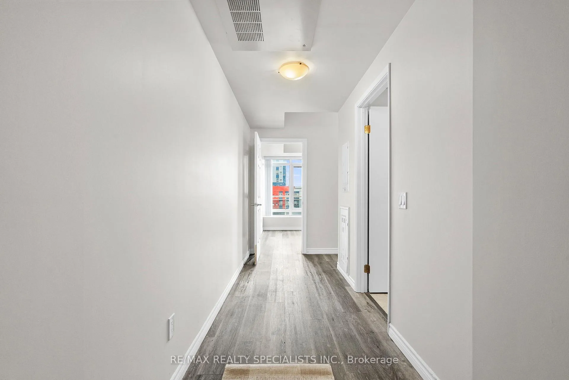Photo 5 of Unit 805, 246 Lester Street, Waterloo, Beechwood/University — HOMEH