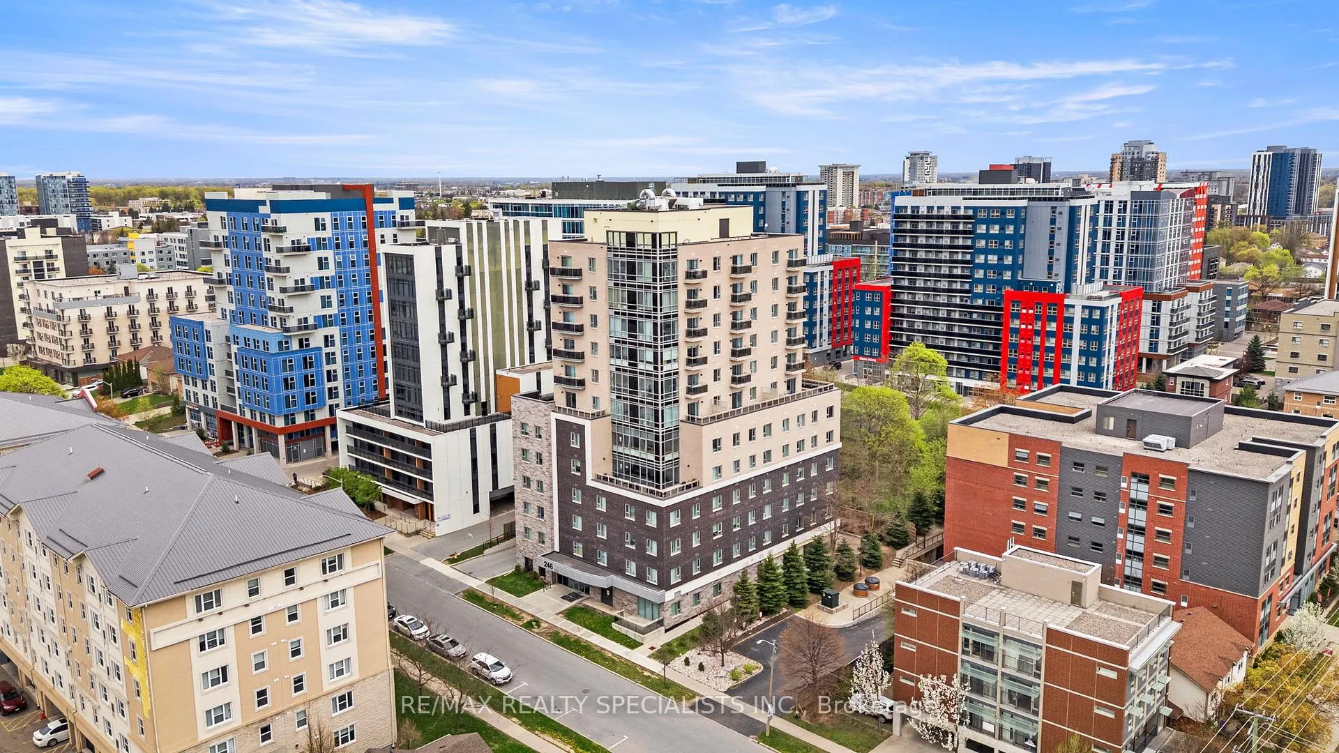 Photo 31 of Unit 805, 246 Lester Street, Waterloo, Beechwood/University — HOMEH