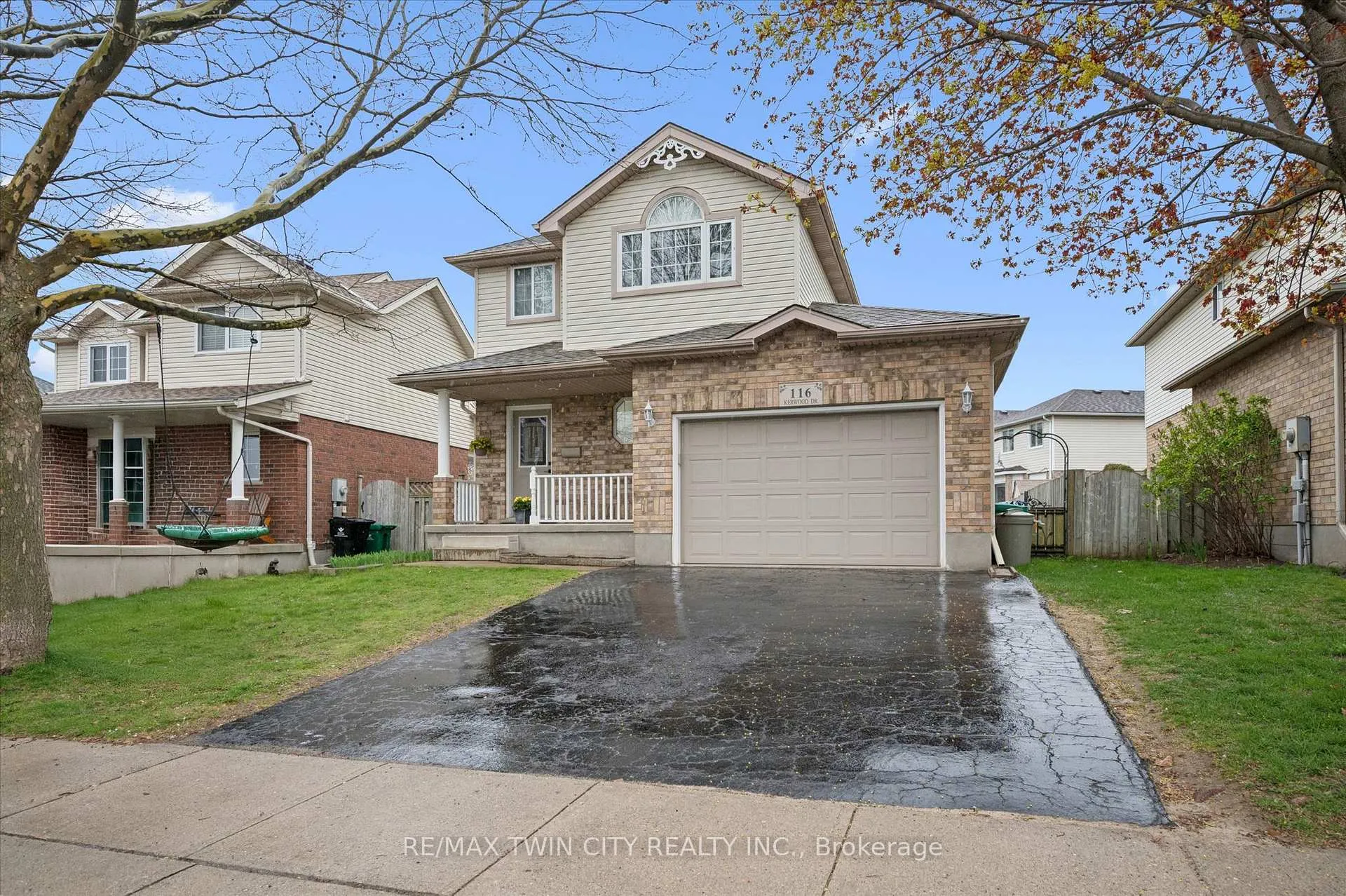 Photo 1 of 116 Kerwood Drive, Cambridge — HOMEH