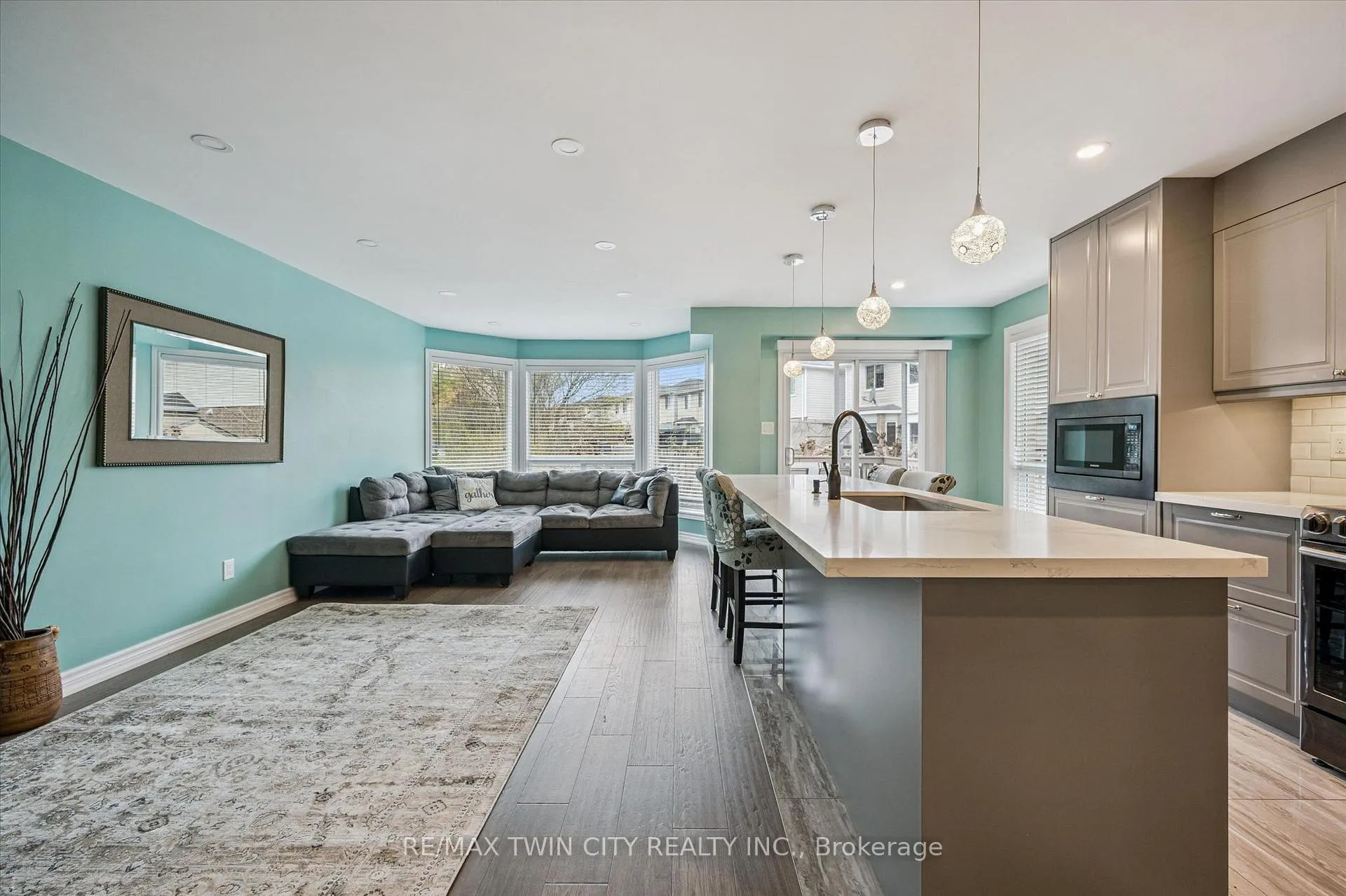 Photo 13 of 116 Kerwood Drive, Cambridge — HOMEH