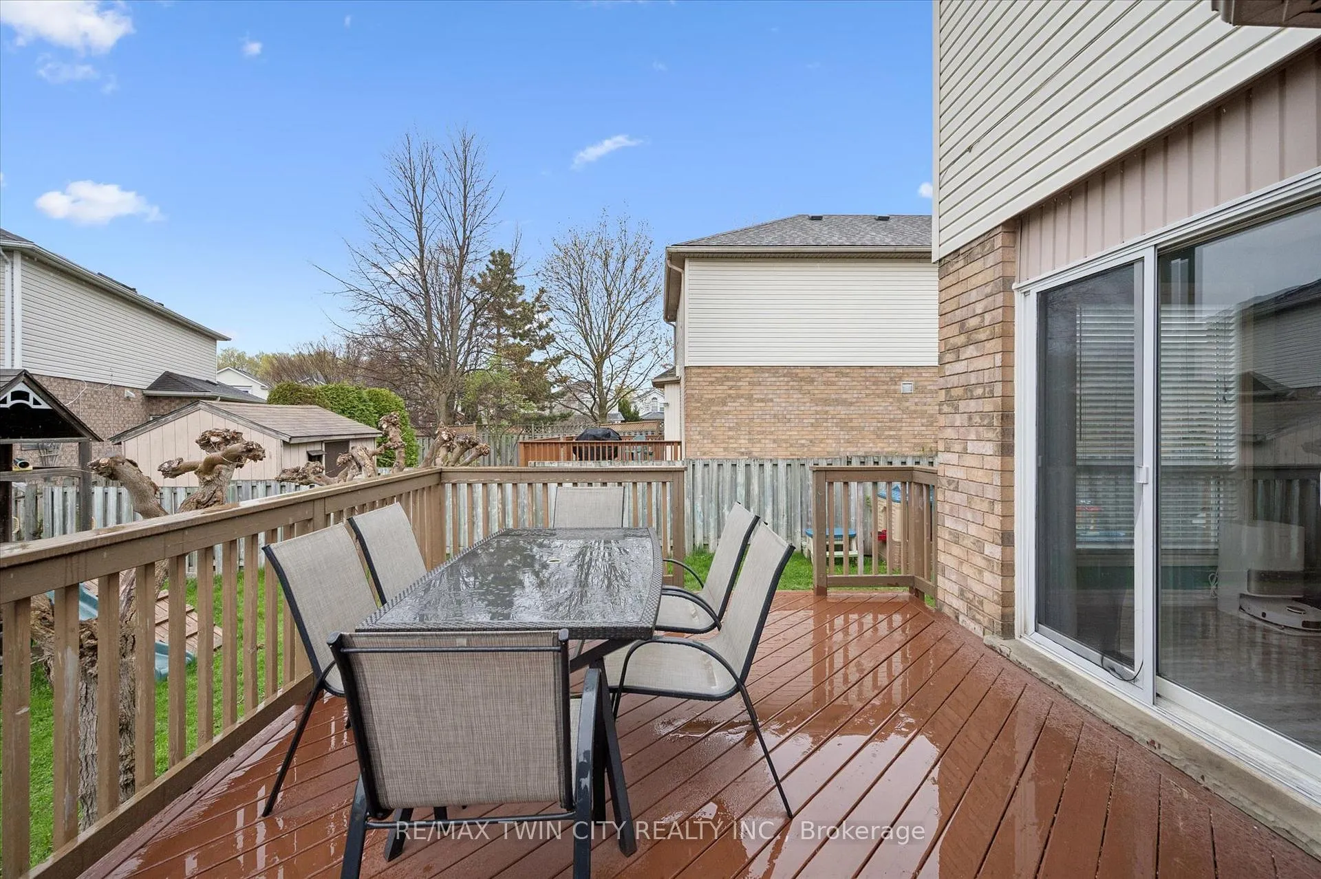 Photo 26 of 116 Kerwood Drive, Cambridge — HOMEH