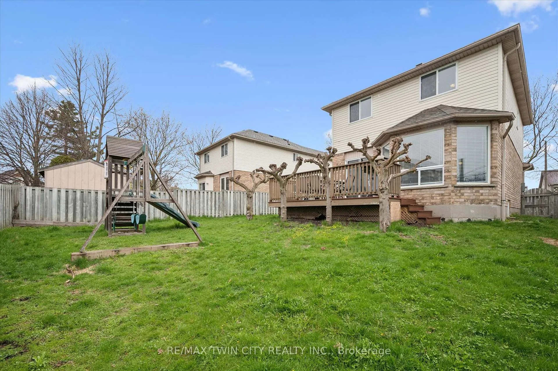 Photo 29 of 116 Kerwood Drive, Cambridge — HOMEH