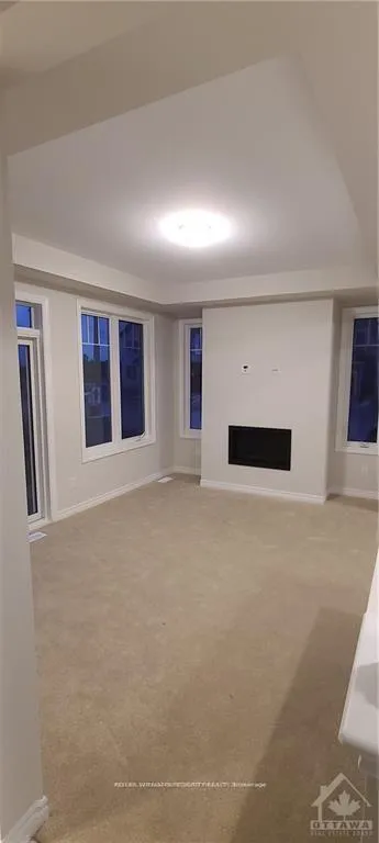 Photo 4 of 200 Atima Circle, Ottawa, Barrhaven - Half Moon Bay — HOMEH