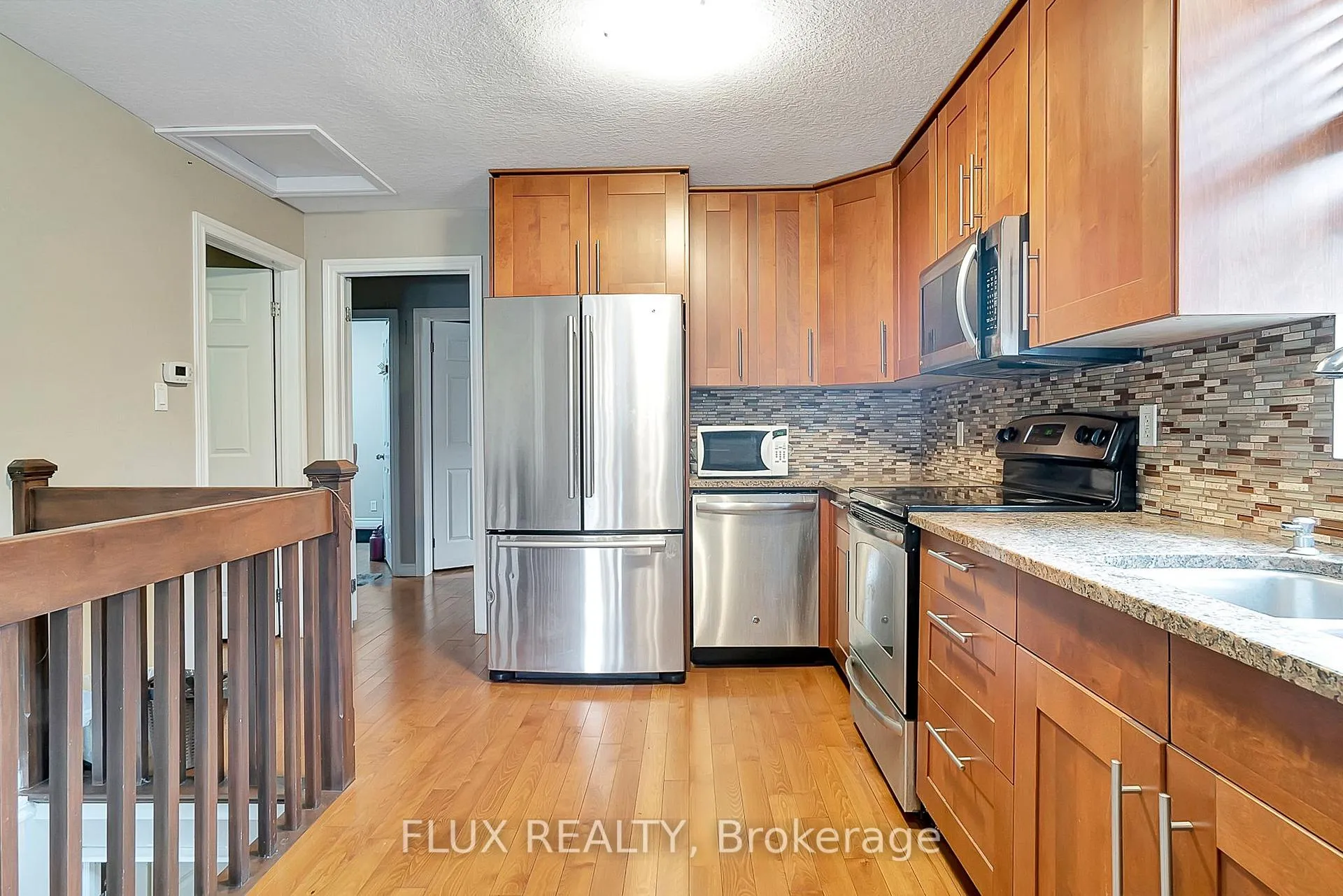 Photo 6 of 1392 Doon Village Road, Kitchener, Lower Doon — HOMEH