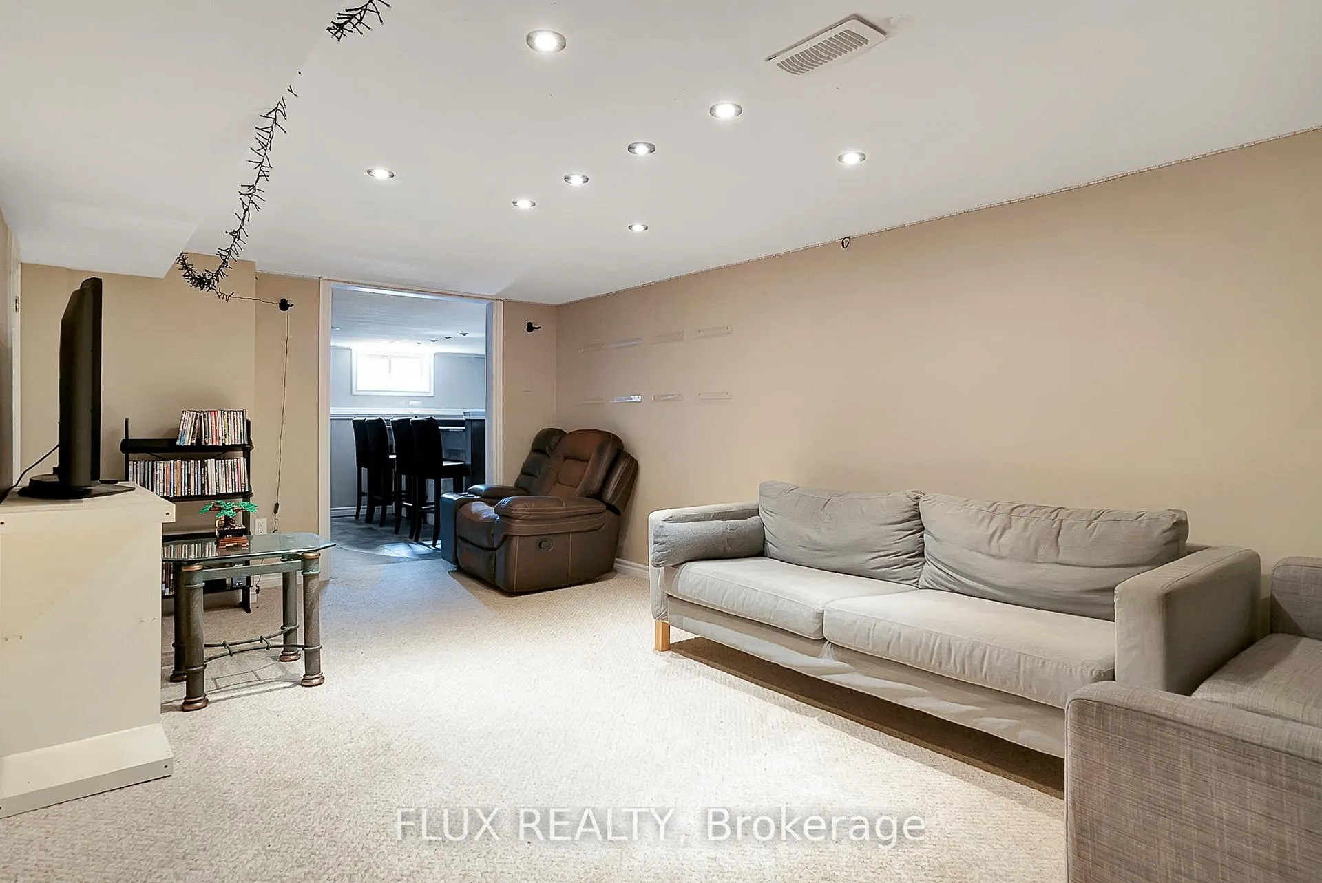 Photo 11 of 1392 Doon Village Road, Kitchener, Lower Doon — HOMEH