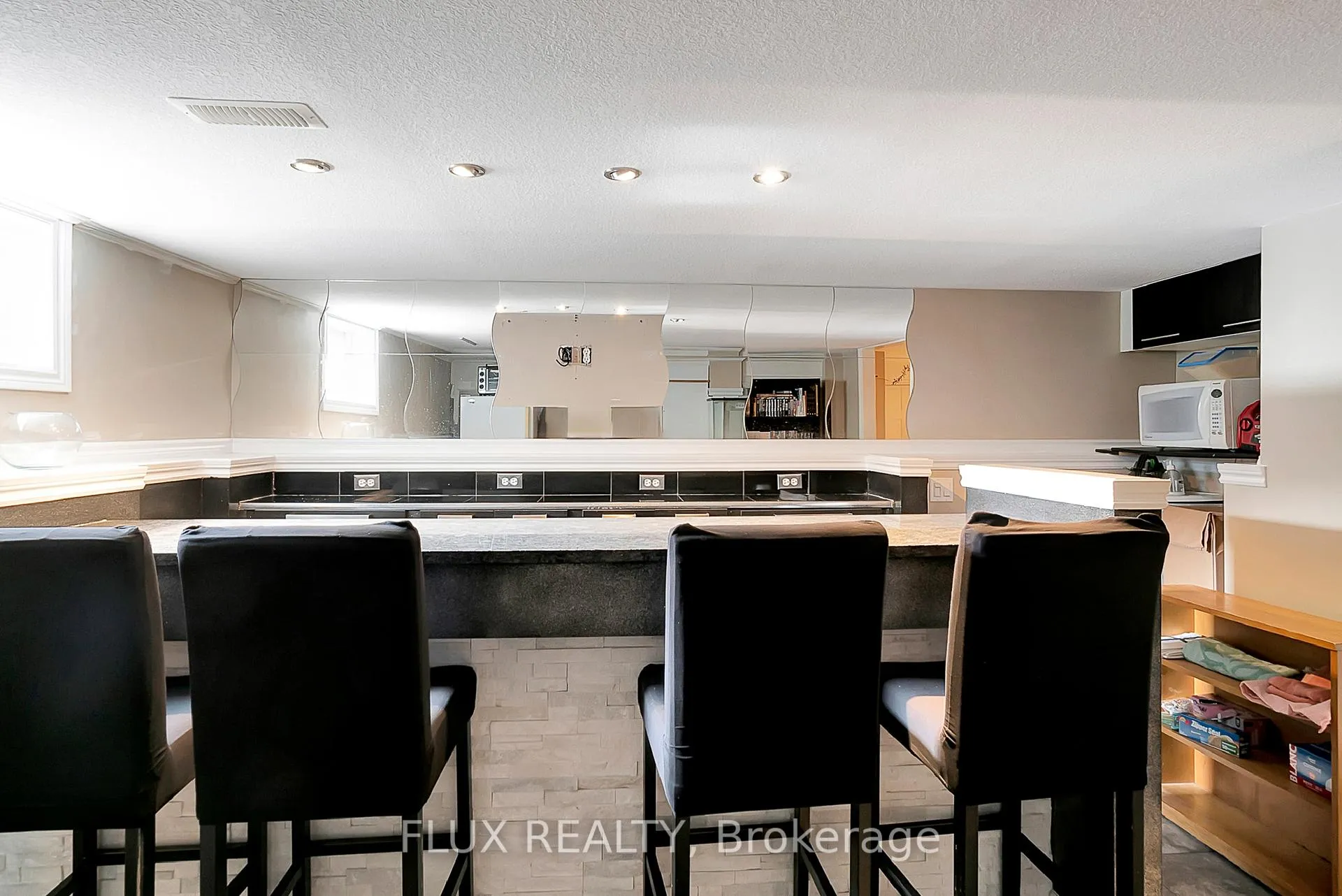 Photo 14 of 1392 Doon Village Road, Kitchener, Lower Doon — HOMEH