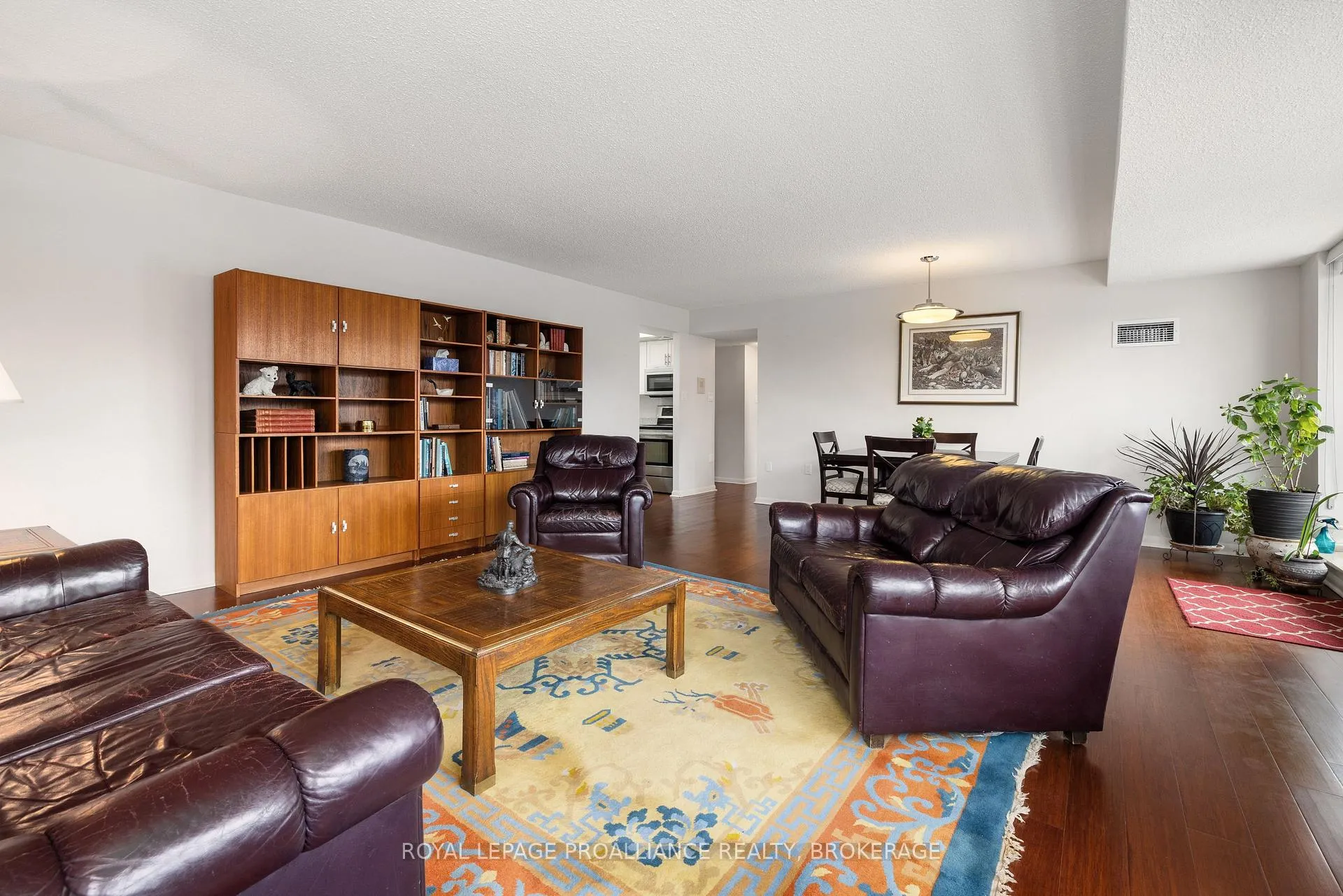 Photo 8 of Unit 301, 165 Ontario Street, Kingston, Central City East — HOMEH