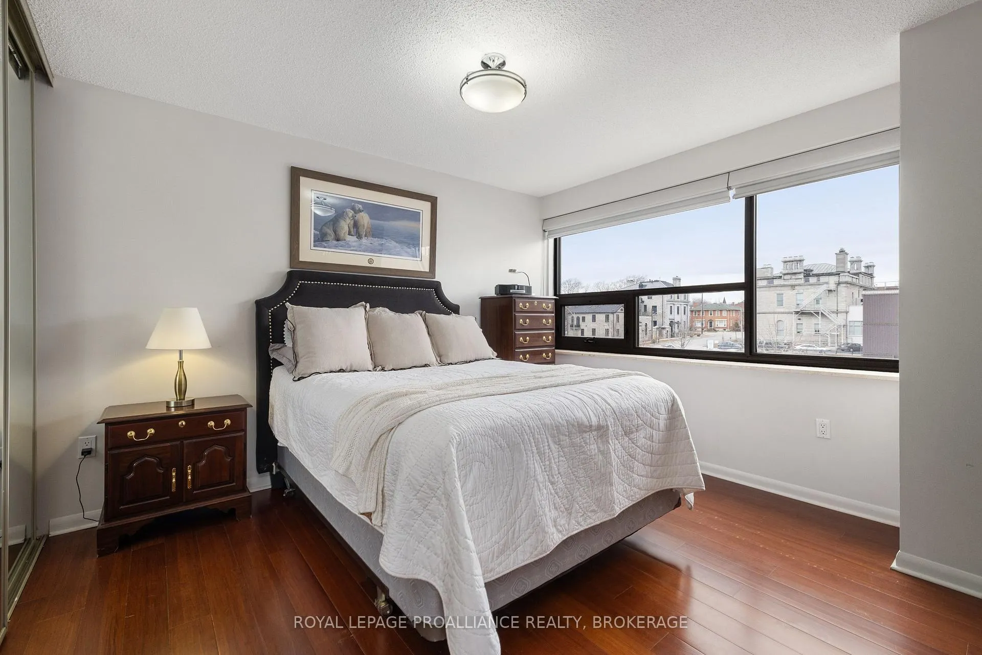 Photo 18 of Unit 301, 165 Ontario Street, Kingston, Central City East — HOMEH