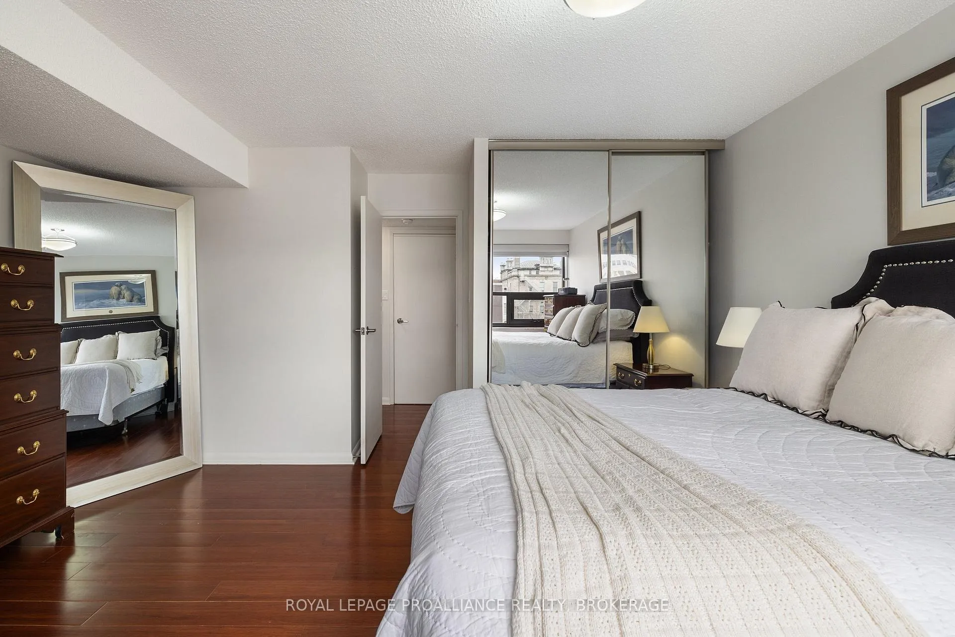 Photo 20 of Unit 301, 165 Ontario Street, Kingston, Central City East — HOMEH