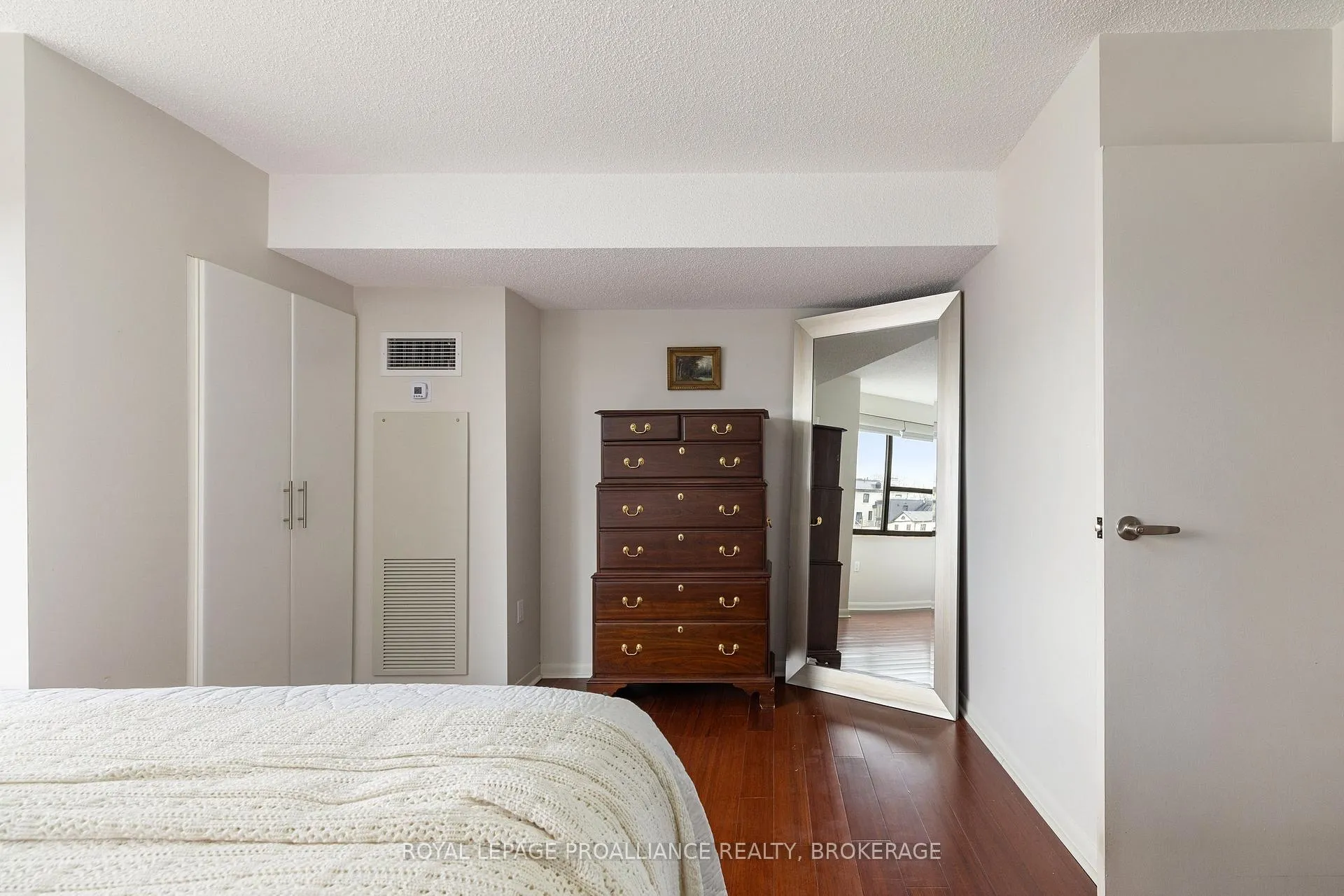 Photo 21 of Unit 301, 165 Ontario Street, Kingston, Central City East — HOMEH