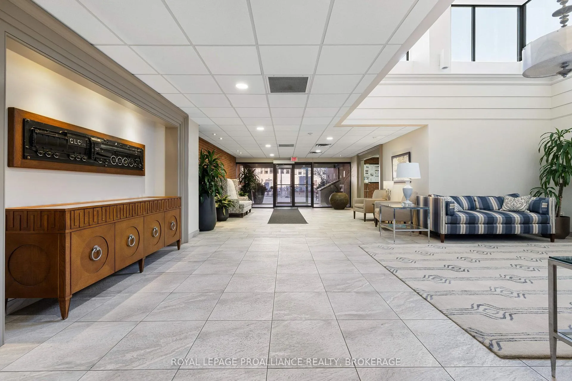 Photo 23 of Unit 301, 165 Ontario Street, Kingston, Central City East — HOMEH