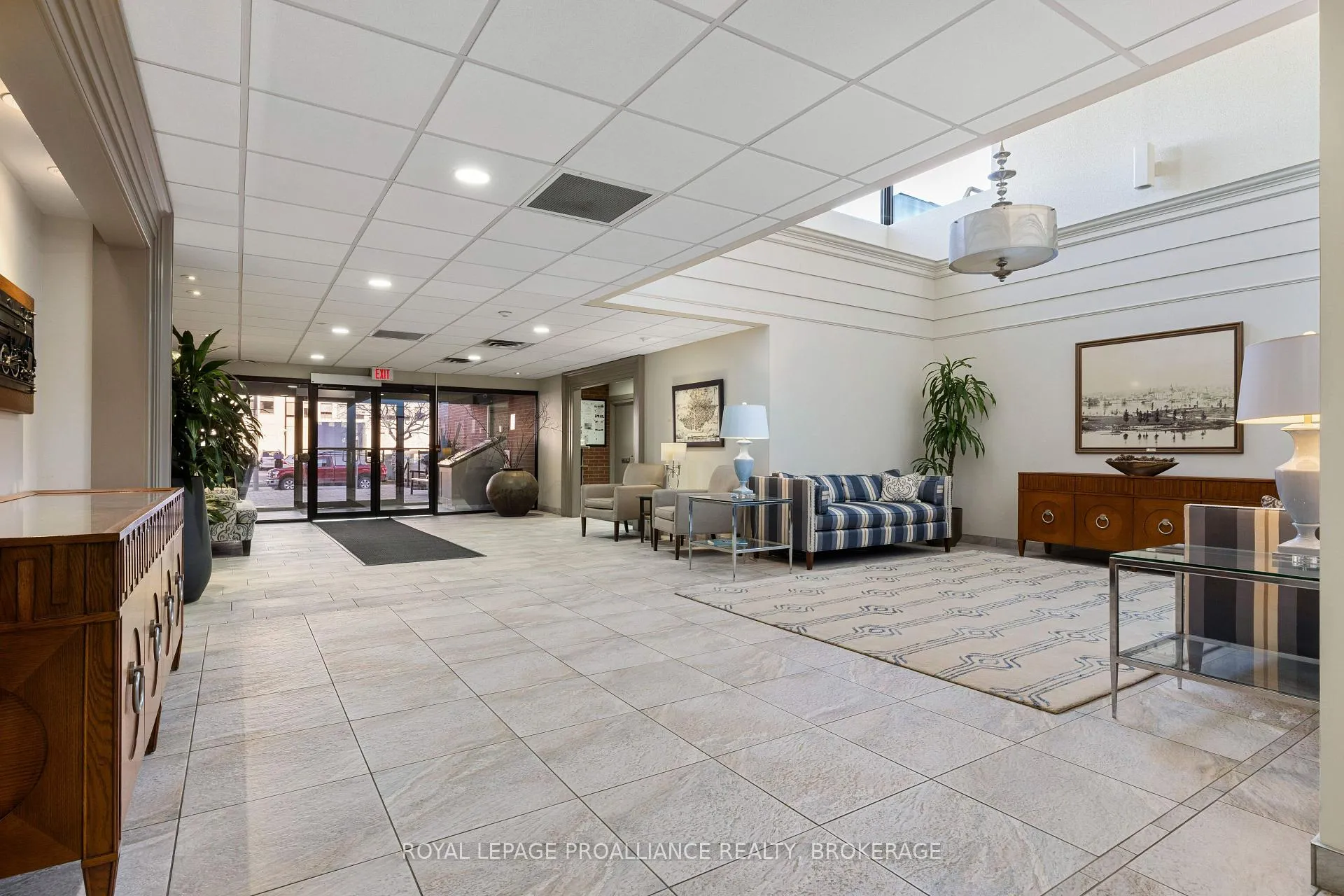 Photo 25 of Unit 301, 165 Ontario Street, Kingston, Central City East — HOMEH