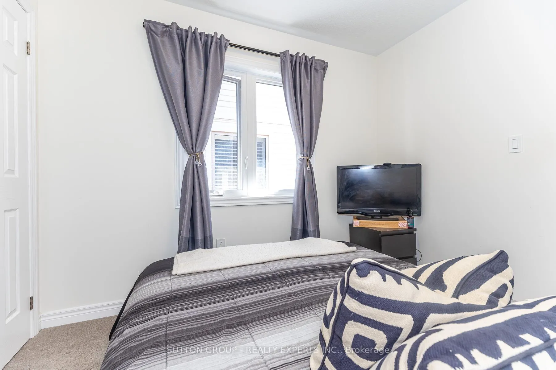 Photo 45 of 130 Ice Palace Crescent, Oshawa, Windfields — HOMEH