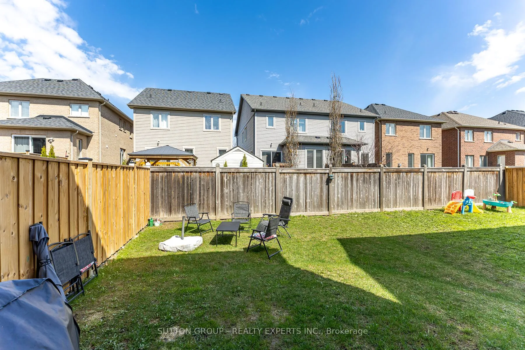 Photo 46 of 130 Ice Palace Crescent, Oshawa, Windfields — HOMEH