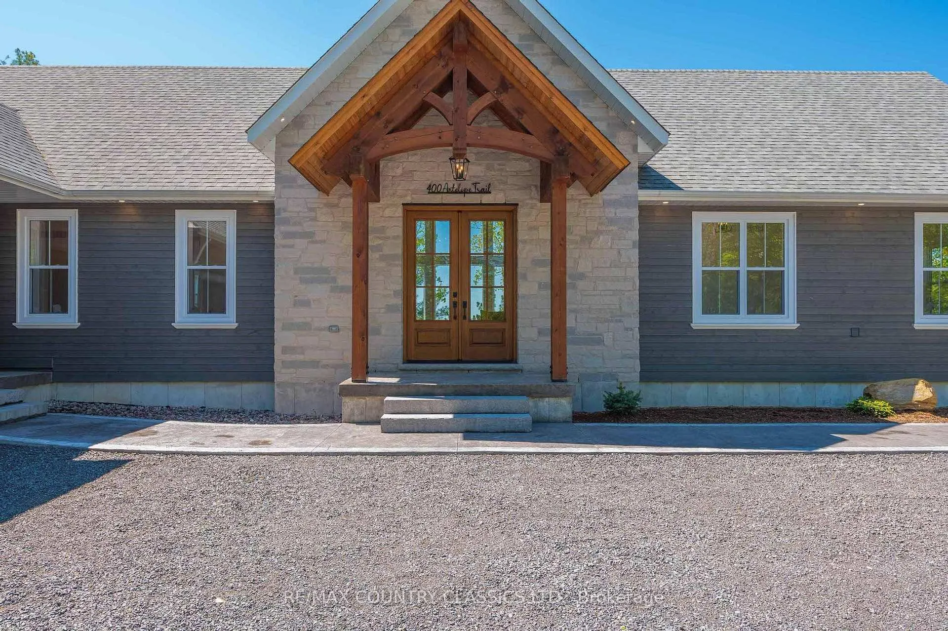 Photo 3 of 400 Antelope Trail, North Kawartha — HOMEH