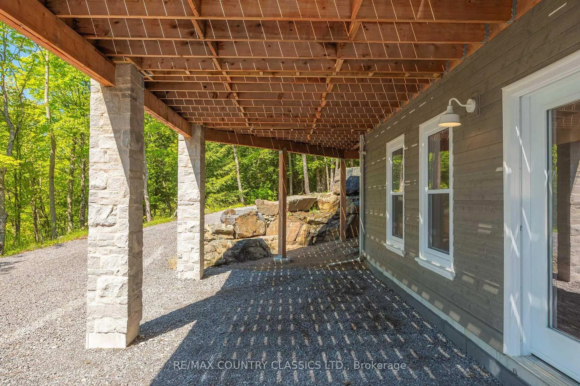 Photo 12 of 400 Antelope Trail, North Kawartha — HOMEH