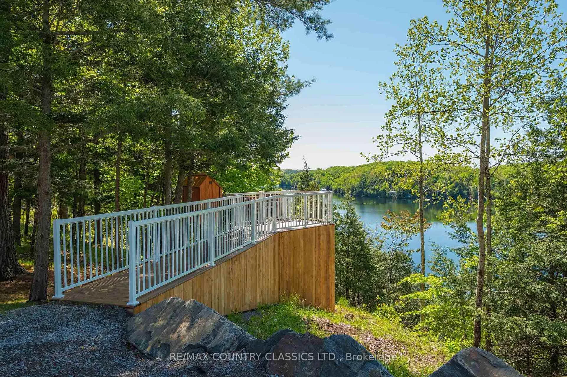 Photo 14 of 400 Antelope Trail, North Kawartha — HOMEH