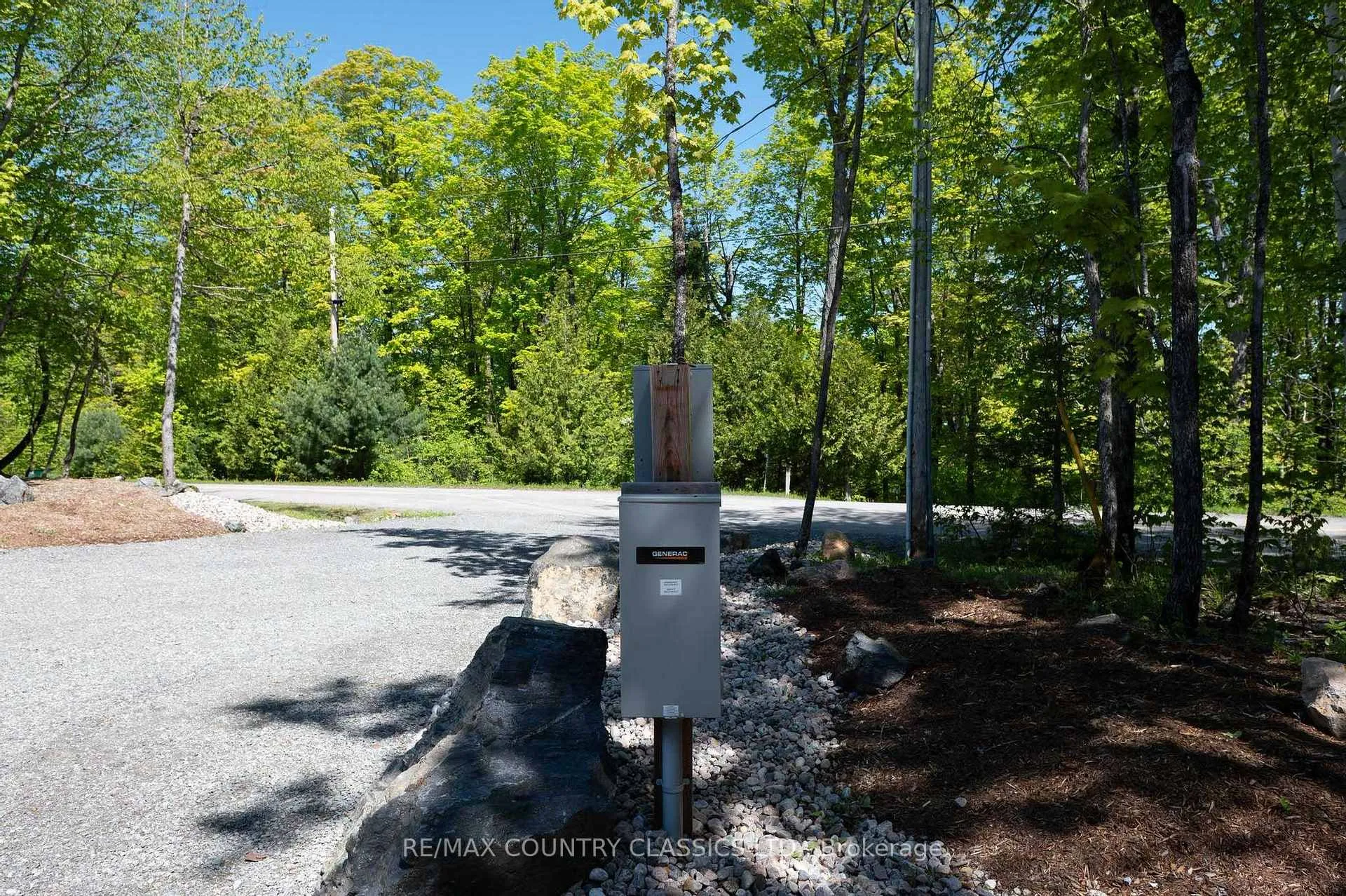Photo 21 of 400 Antelope Trail, North Kawartha — HOMEH