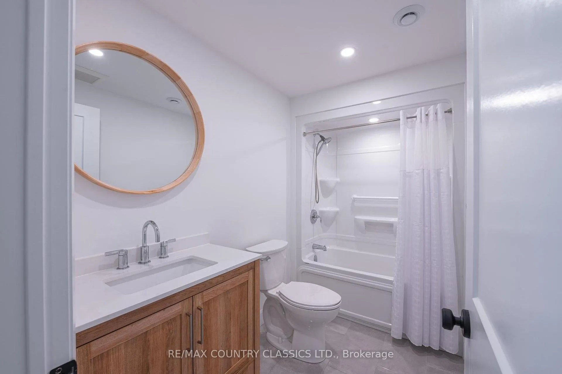 Photo 33 of 400 Antelope Trail, North Kawartha — HOMEH