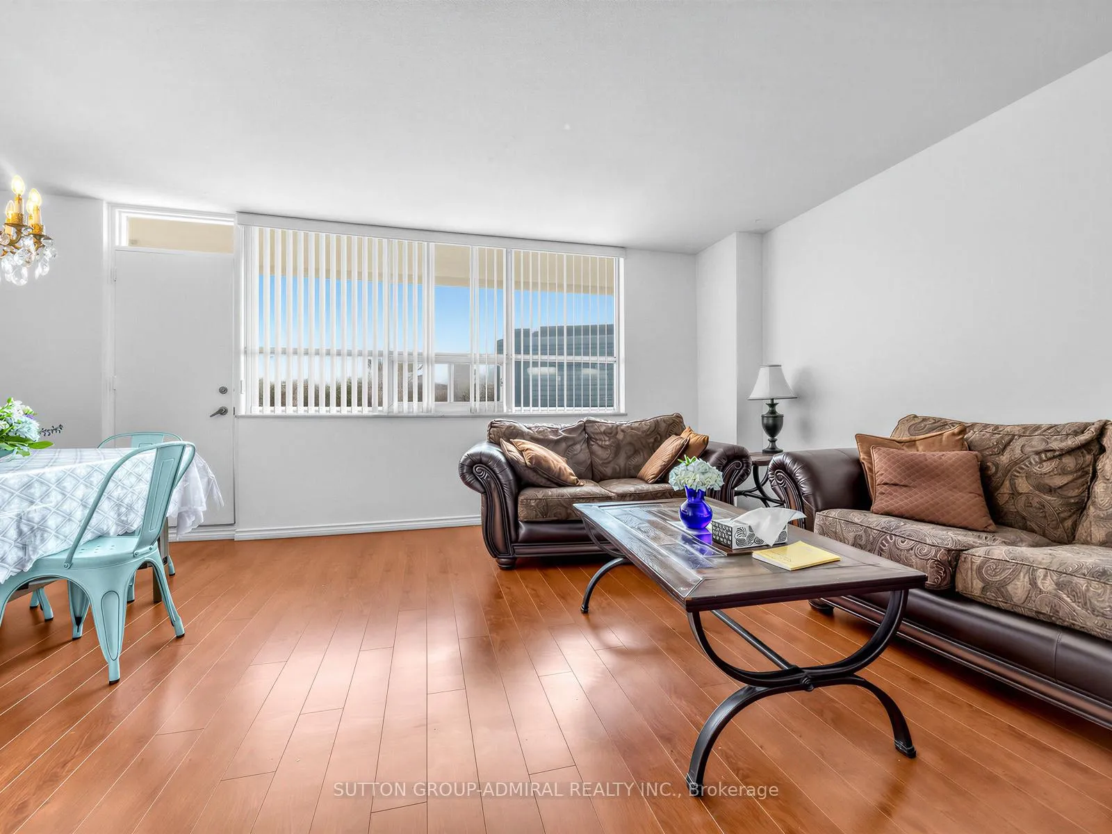Photo 7 of Unit 505, 130 Neptune Drive, Toronto, Englemount-Lawrence — HOMEH