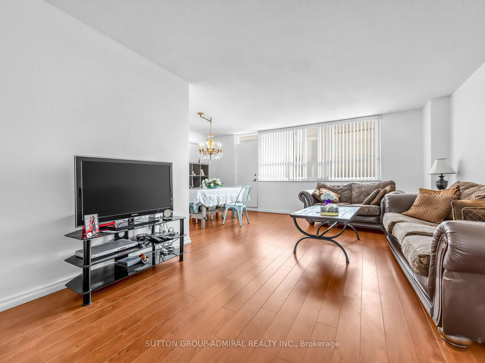 Photo 9 of Unit 505, 130 Neptune Drive, Toronto, Englemount-Lawrence — HOMEH