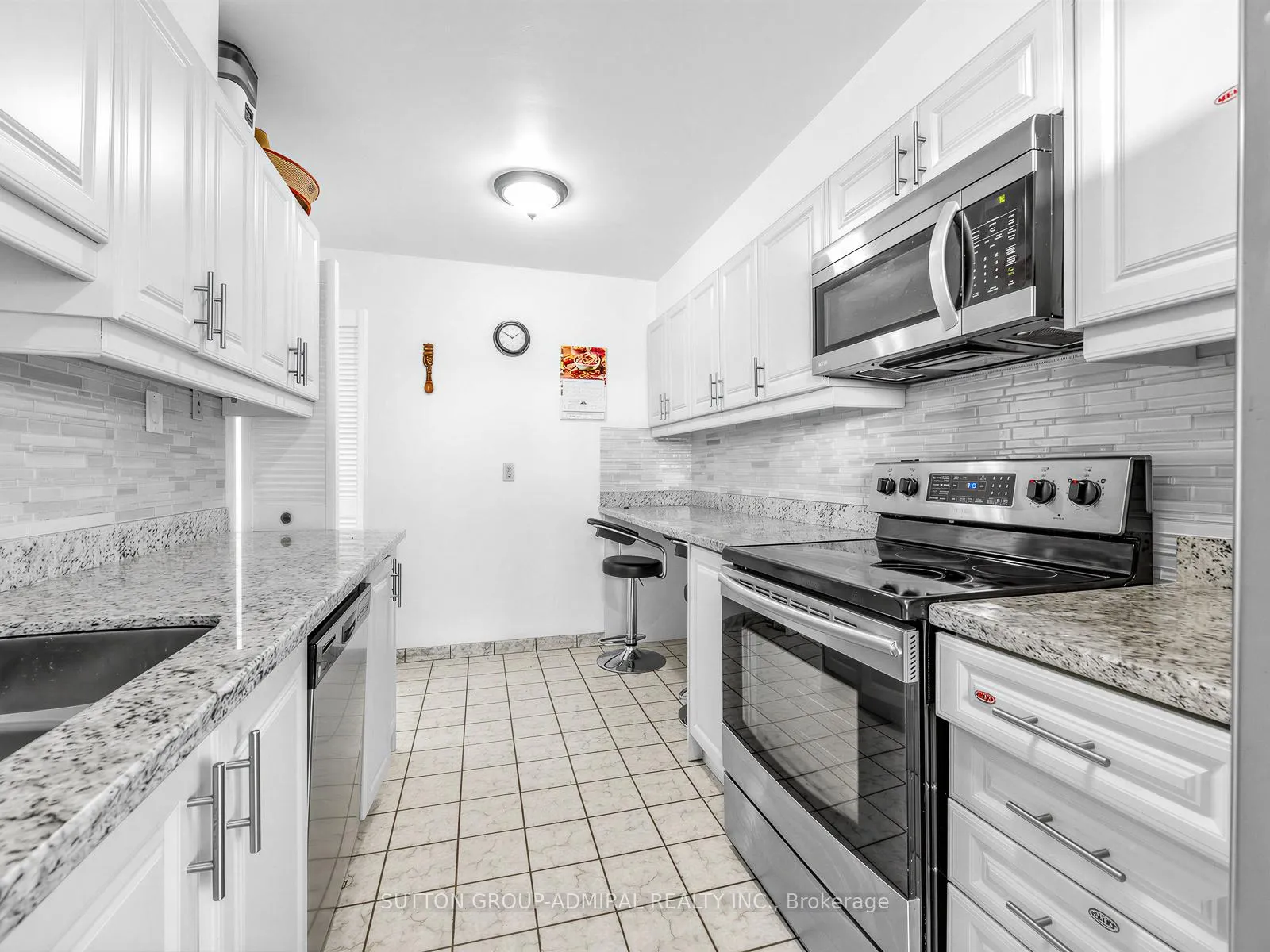Photo 13 of Unit 505, 130 Neptune Drive, Toronto, Englemount-Lawrence — HOMEH