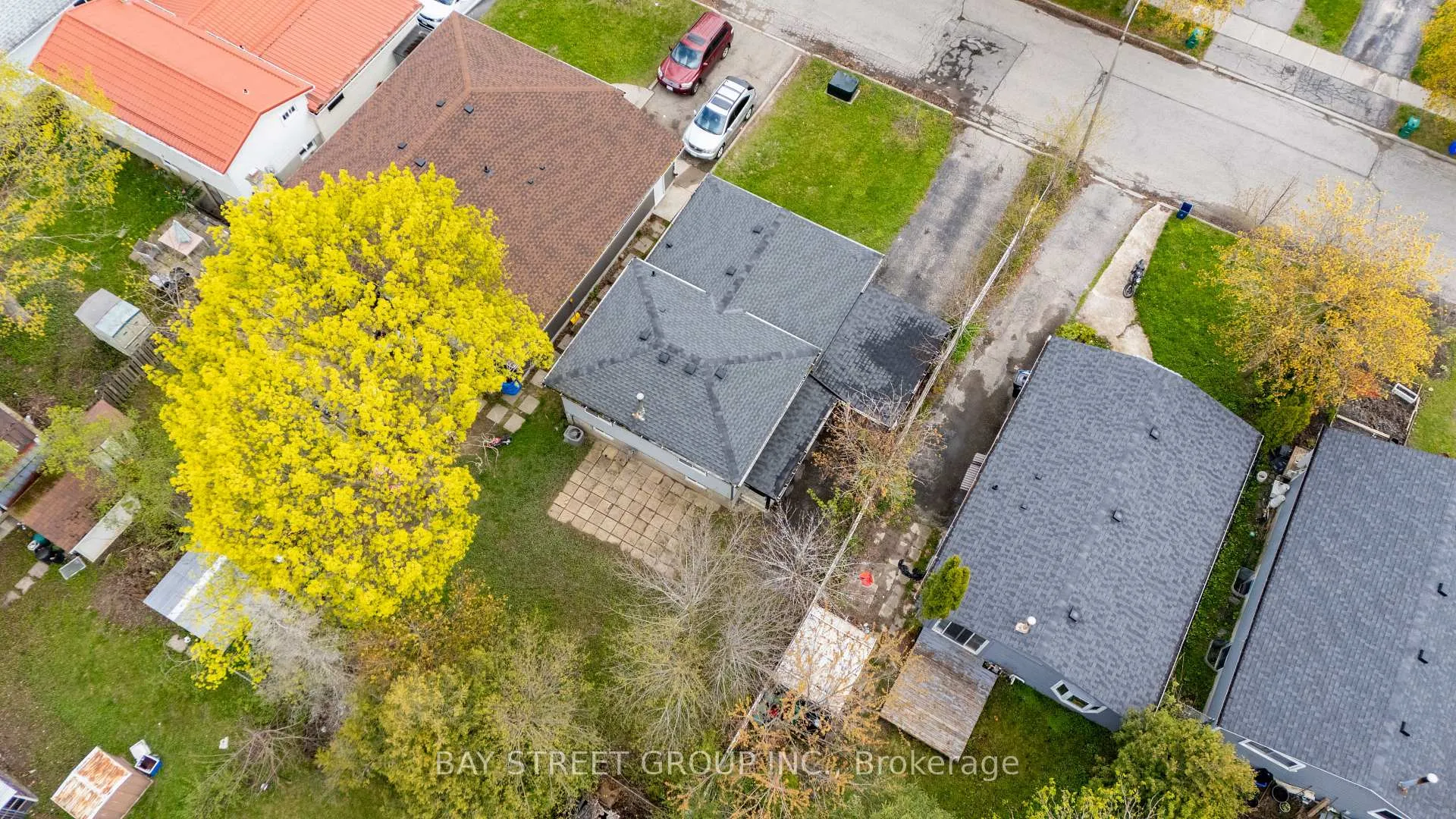 Photo 46 of 41 Helene Crescent, Waterloo, Maple Hills — HOMEH