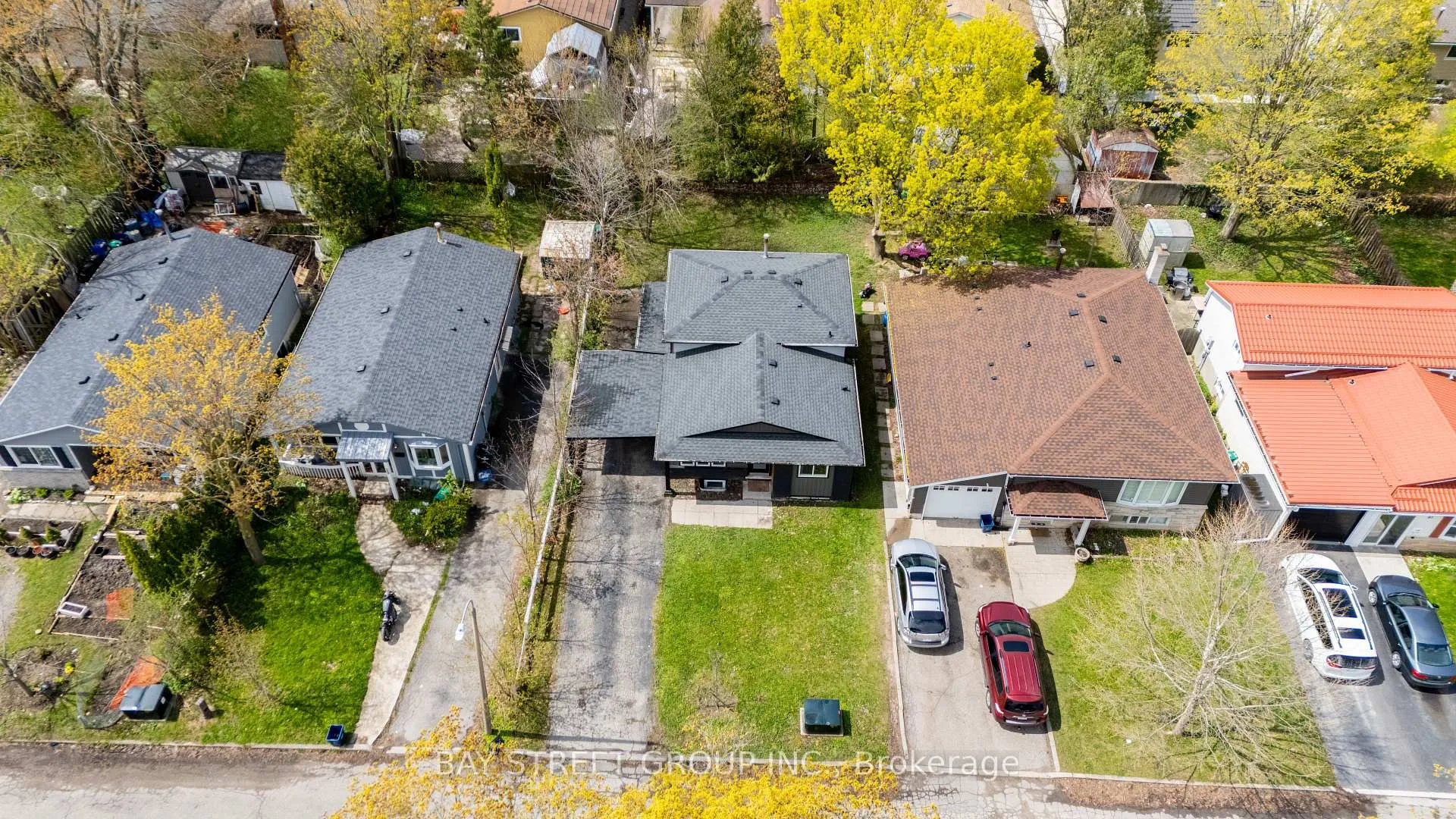 Photo 47 of 41 Helene Crescent, Waterloo, Maple Hills — HOMEH