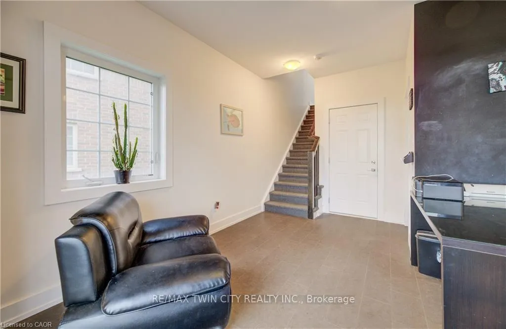 Photo 5 of Unit 19, 342 Mill Street, Kitchener, Mill Courtland Woodside Park — HOMEH